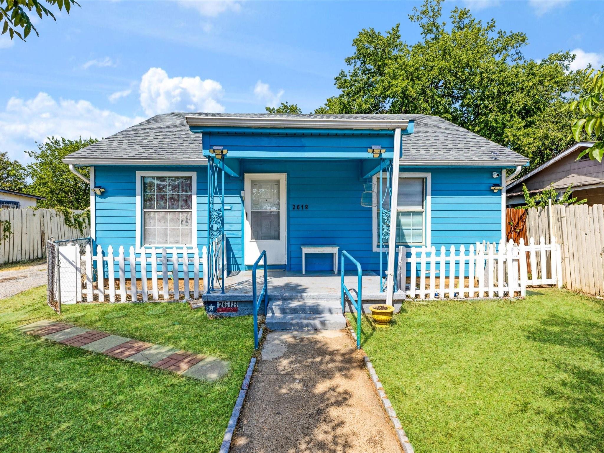 main property photo 2