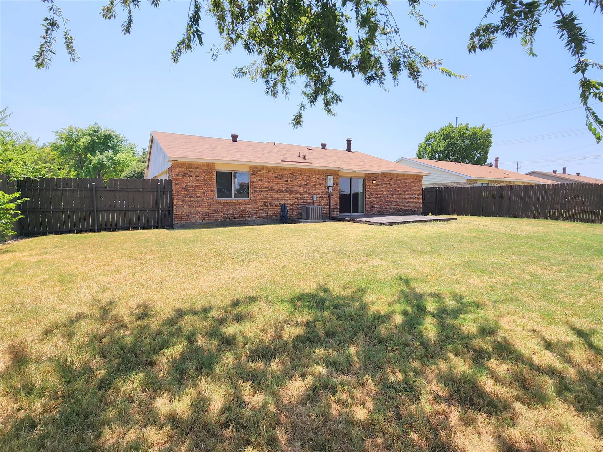 main property photo 19