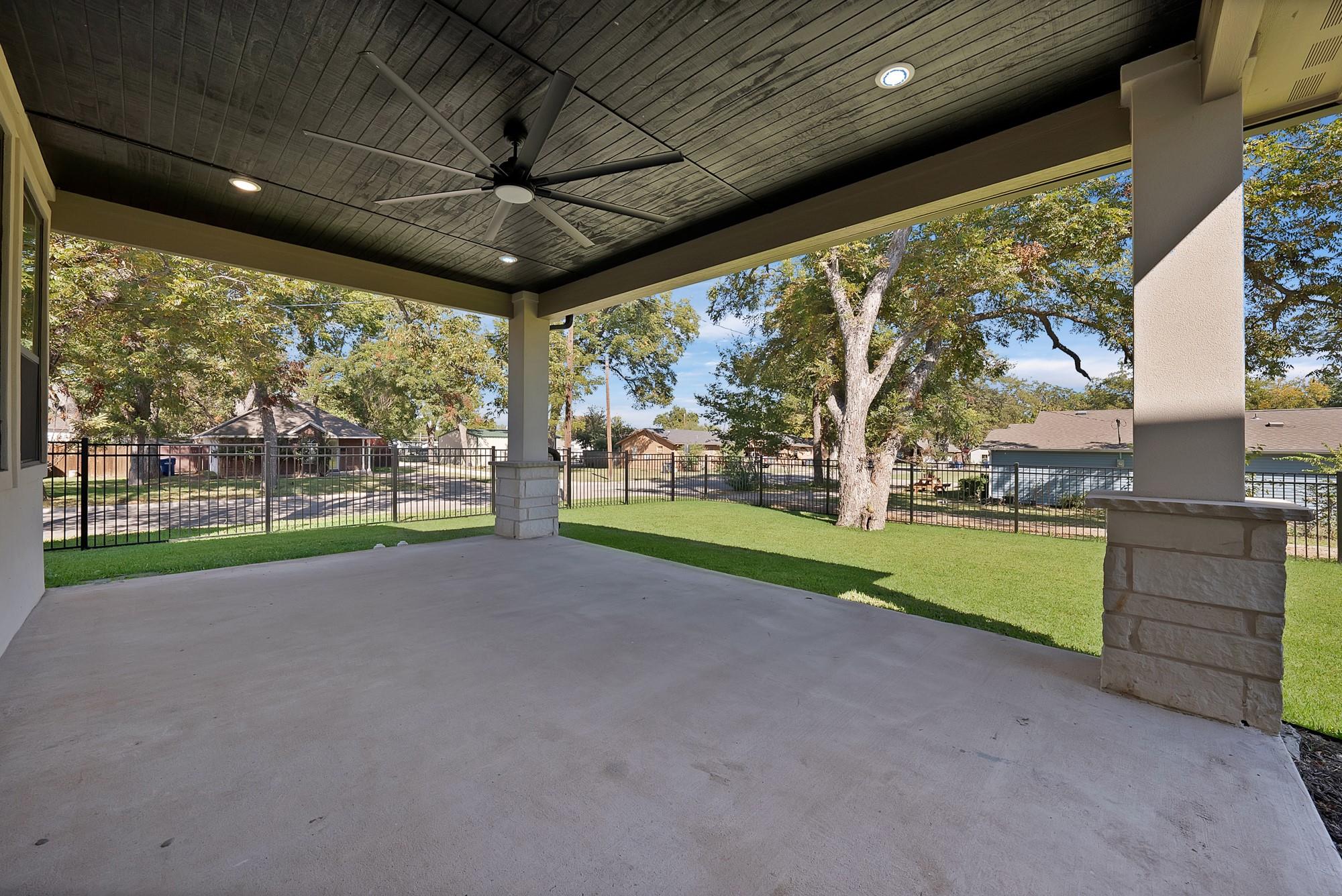main property photo 36