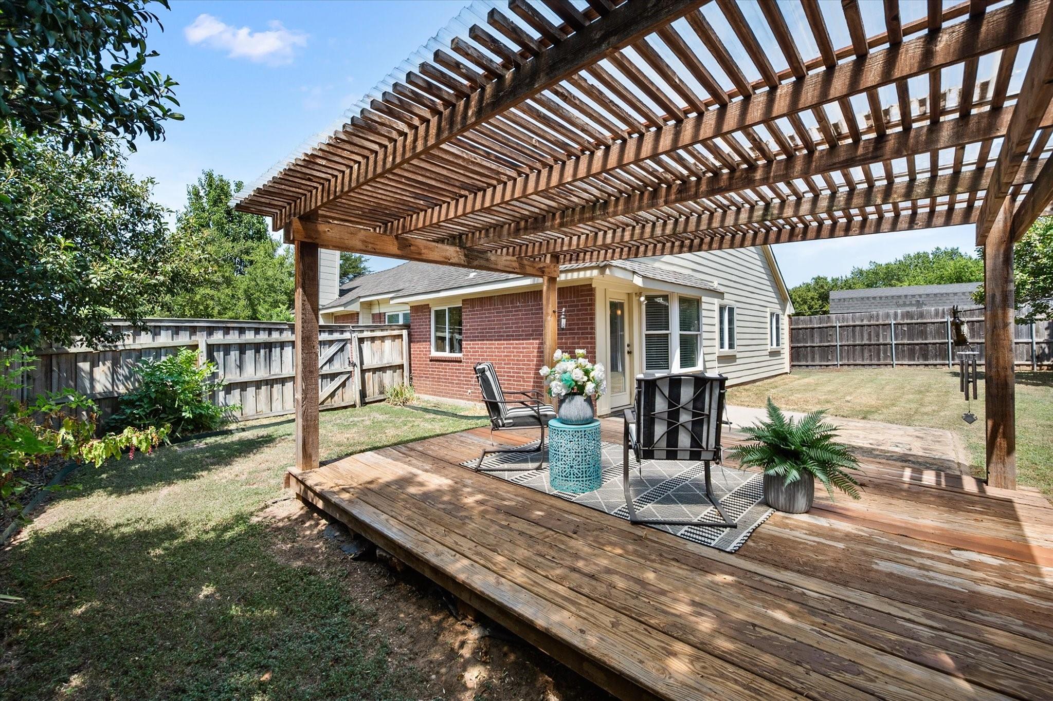 main property photo 27