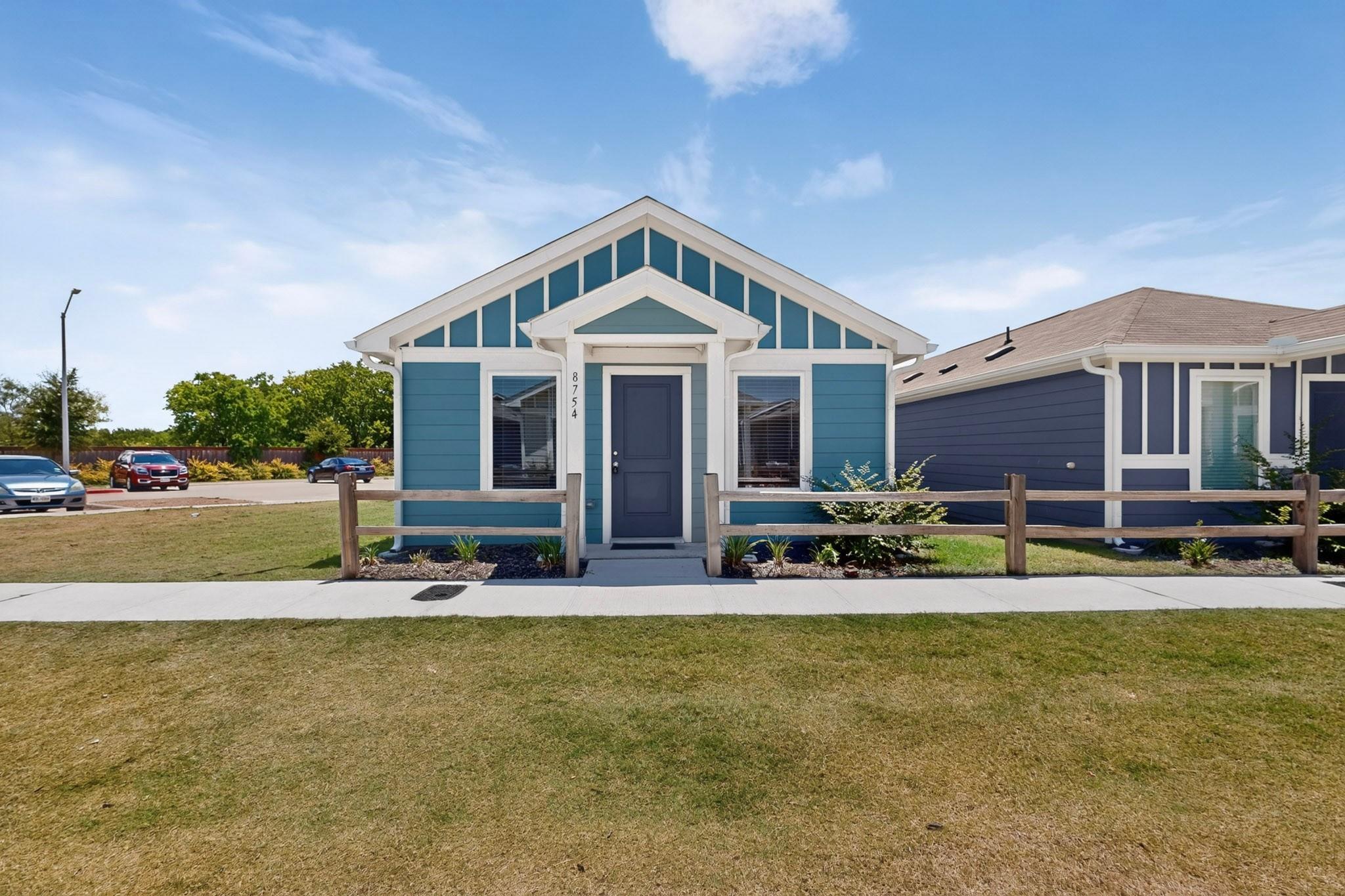 main property photo 5