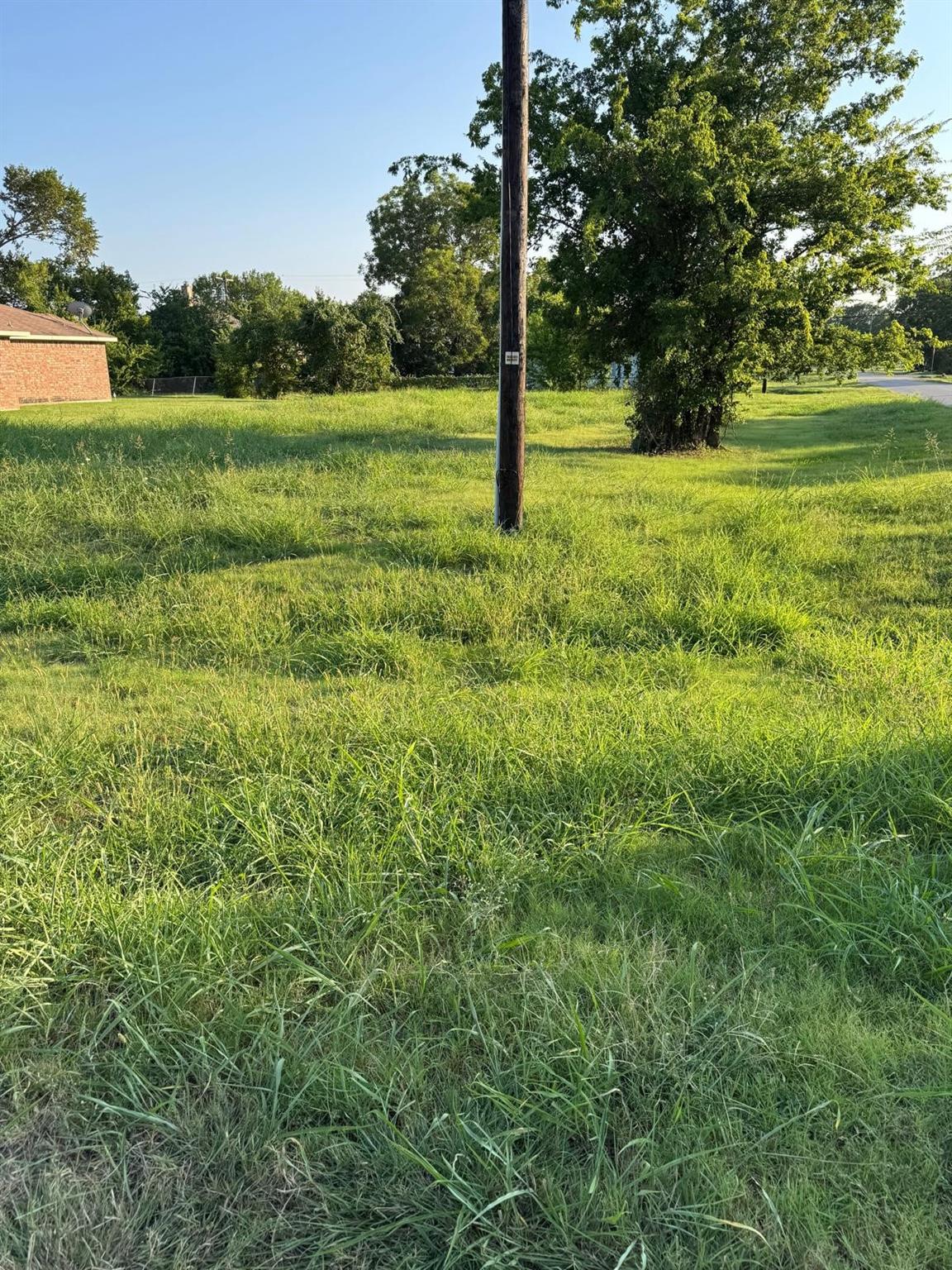 main property photo 6