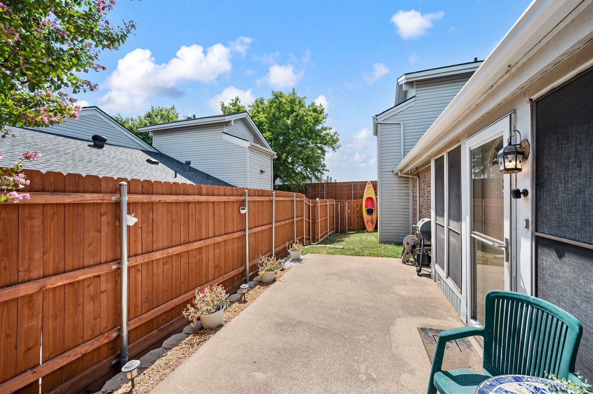 main property photo 22