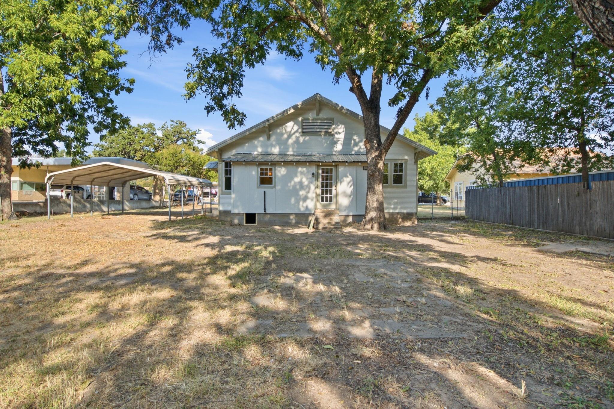 main property photo 37