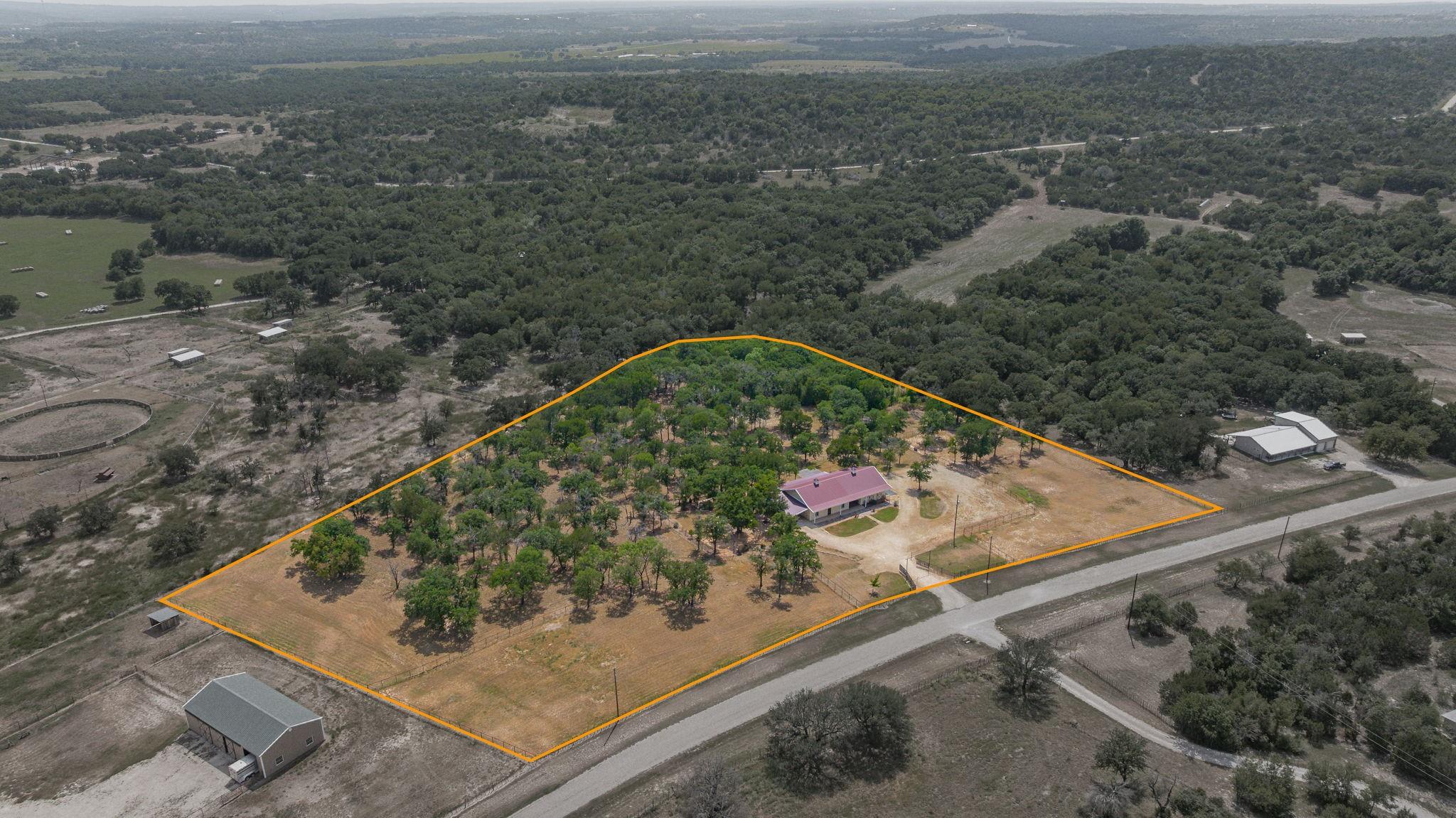 main property photo 37