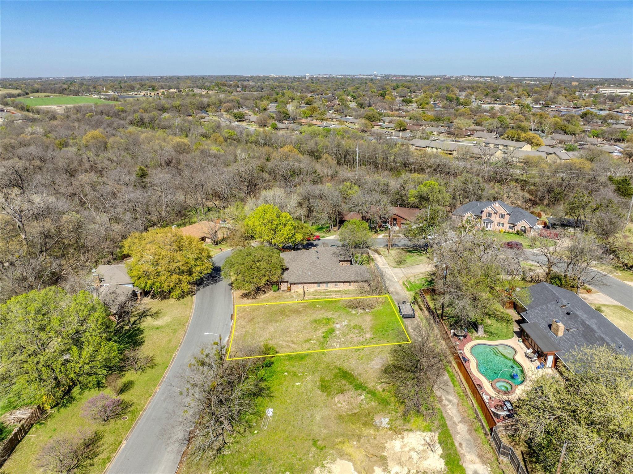 main property photo 6