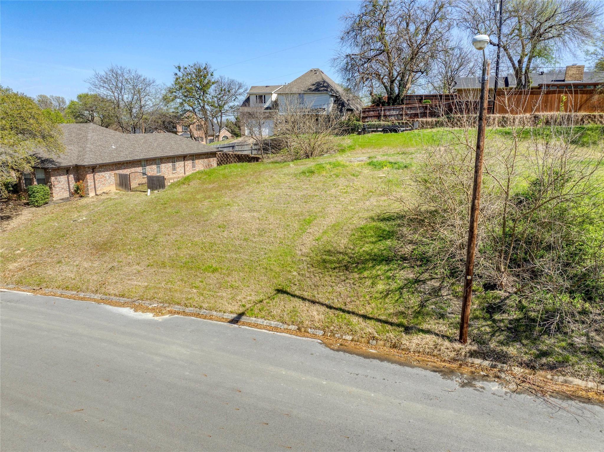 main property photo 7