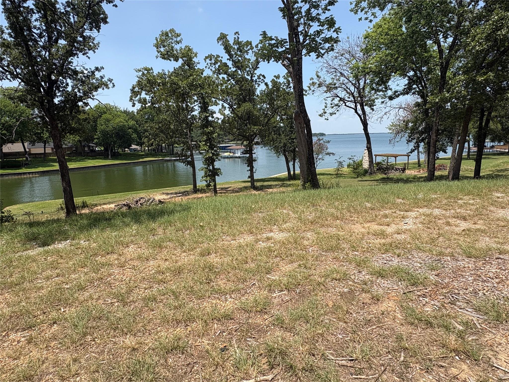 main property photo 20