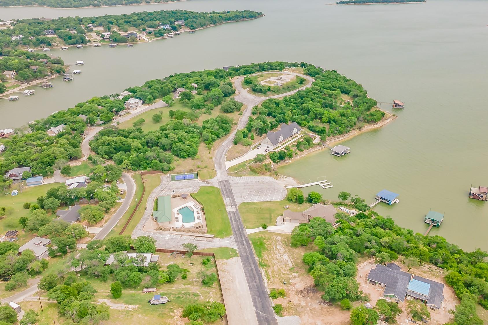 main property photo 32