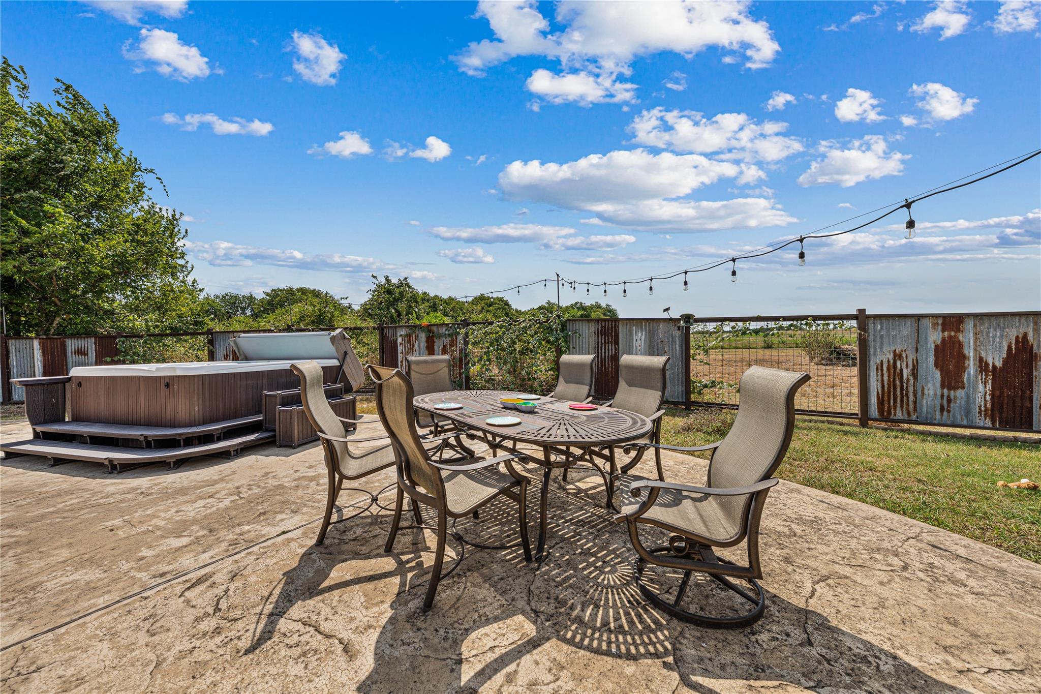 main property photo 35