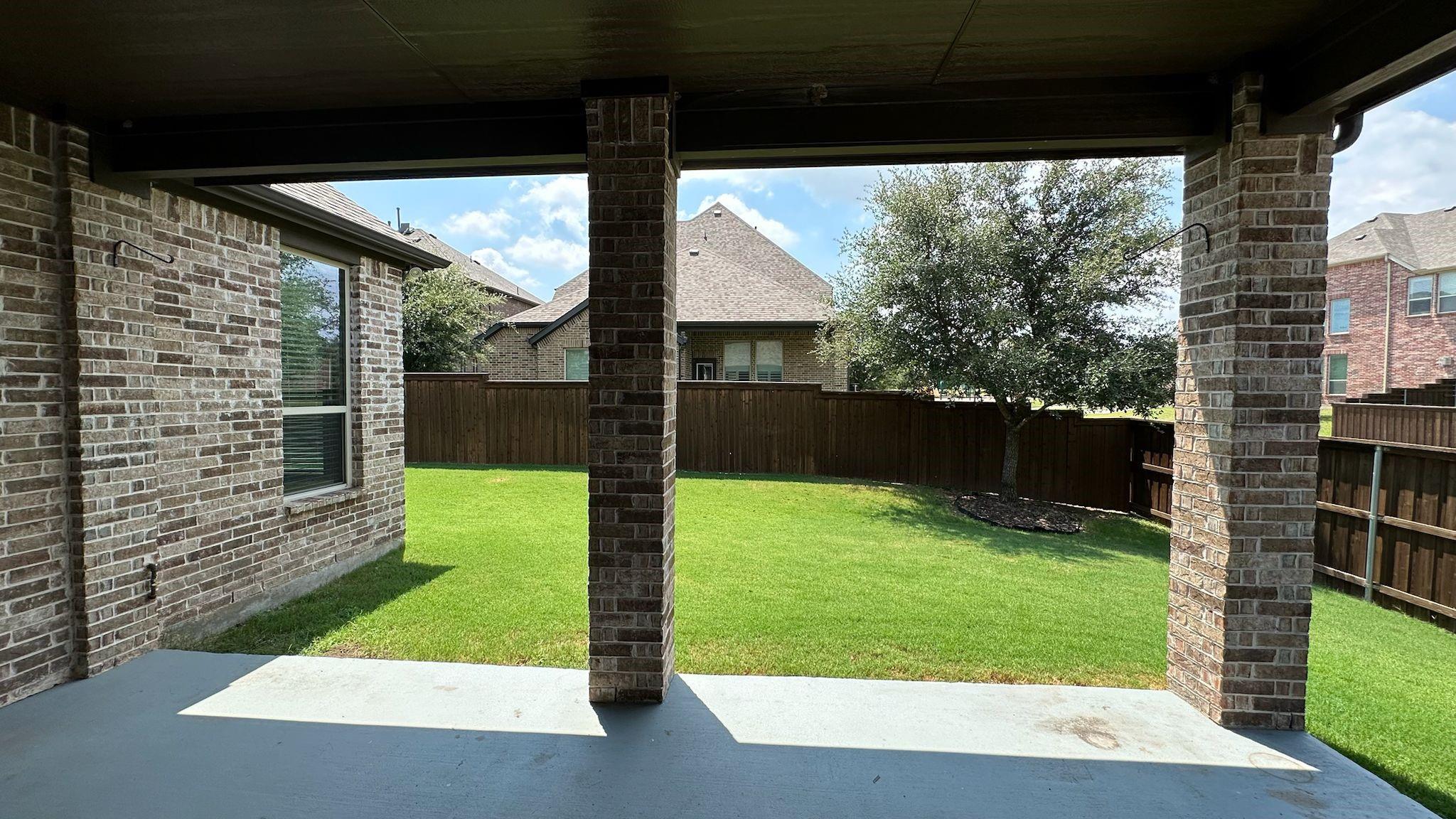 main property photo 33