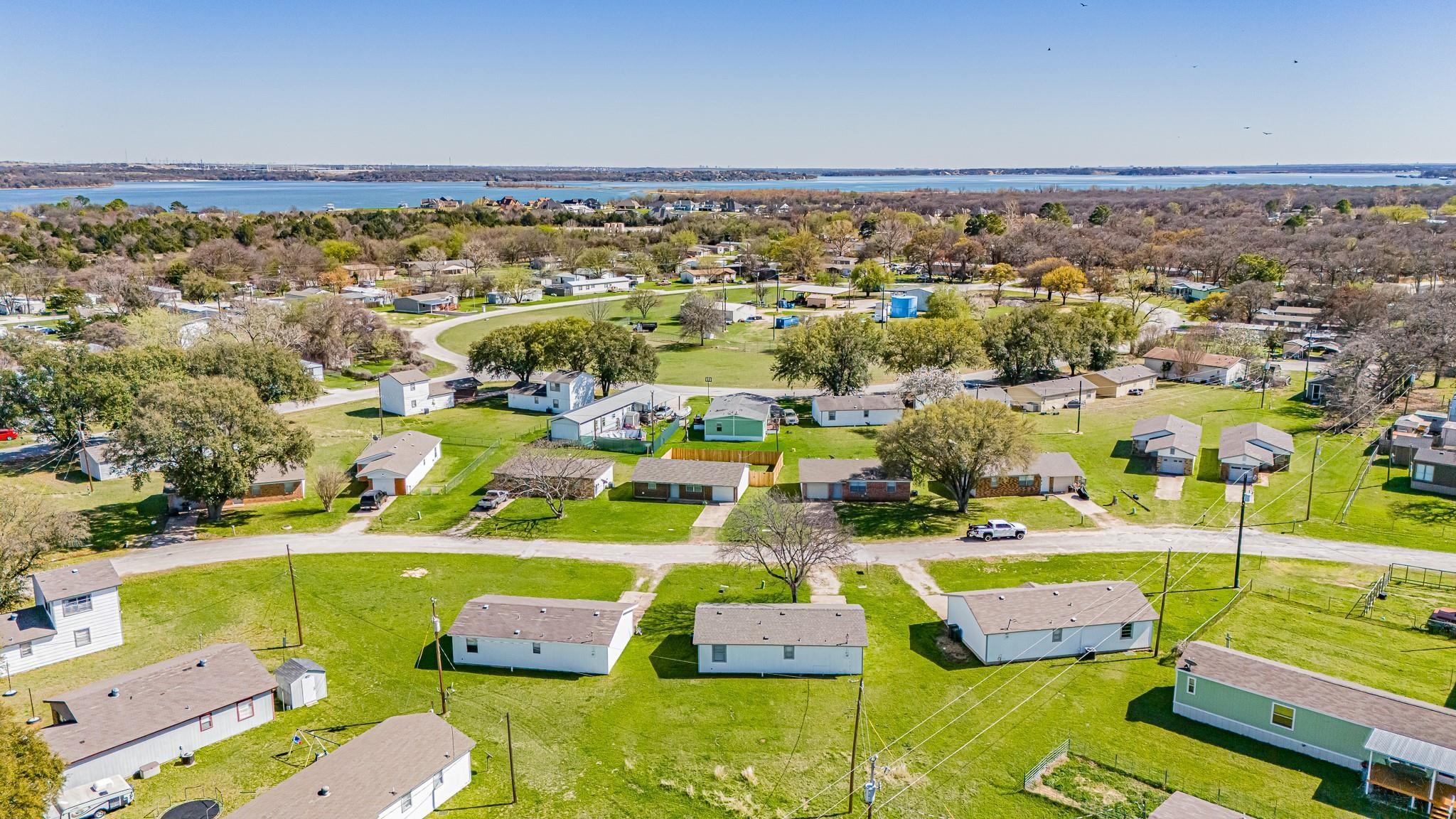 main property photo 25