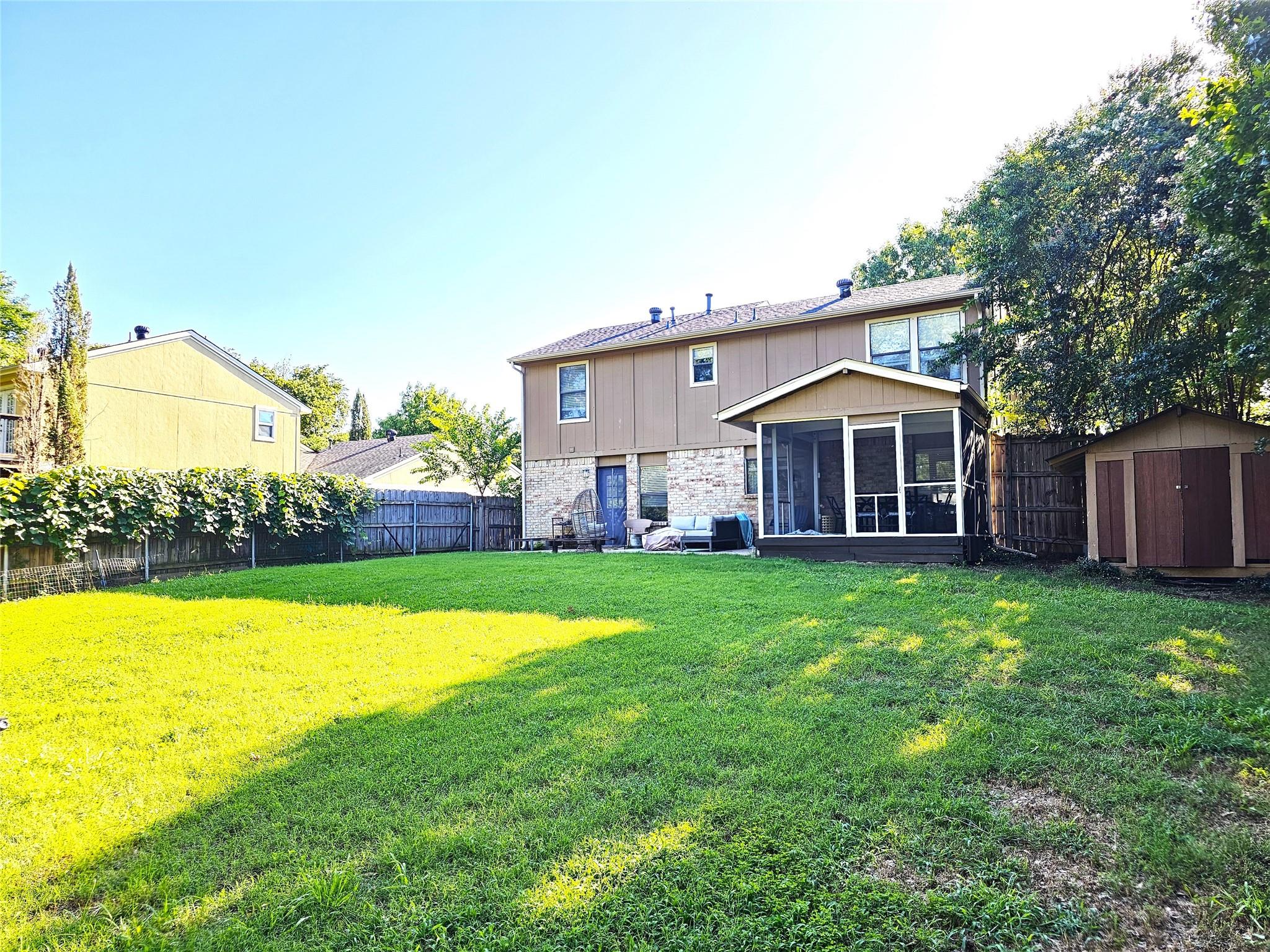 main property photo 17