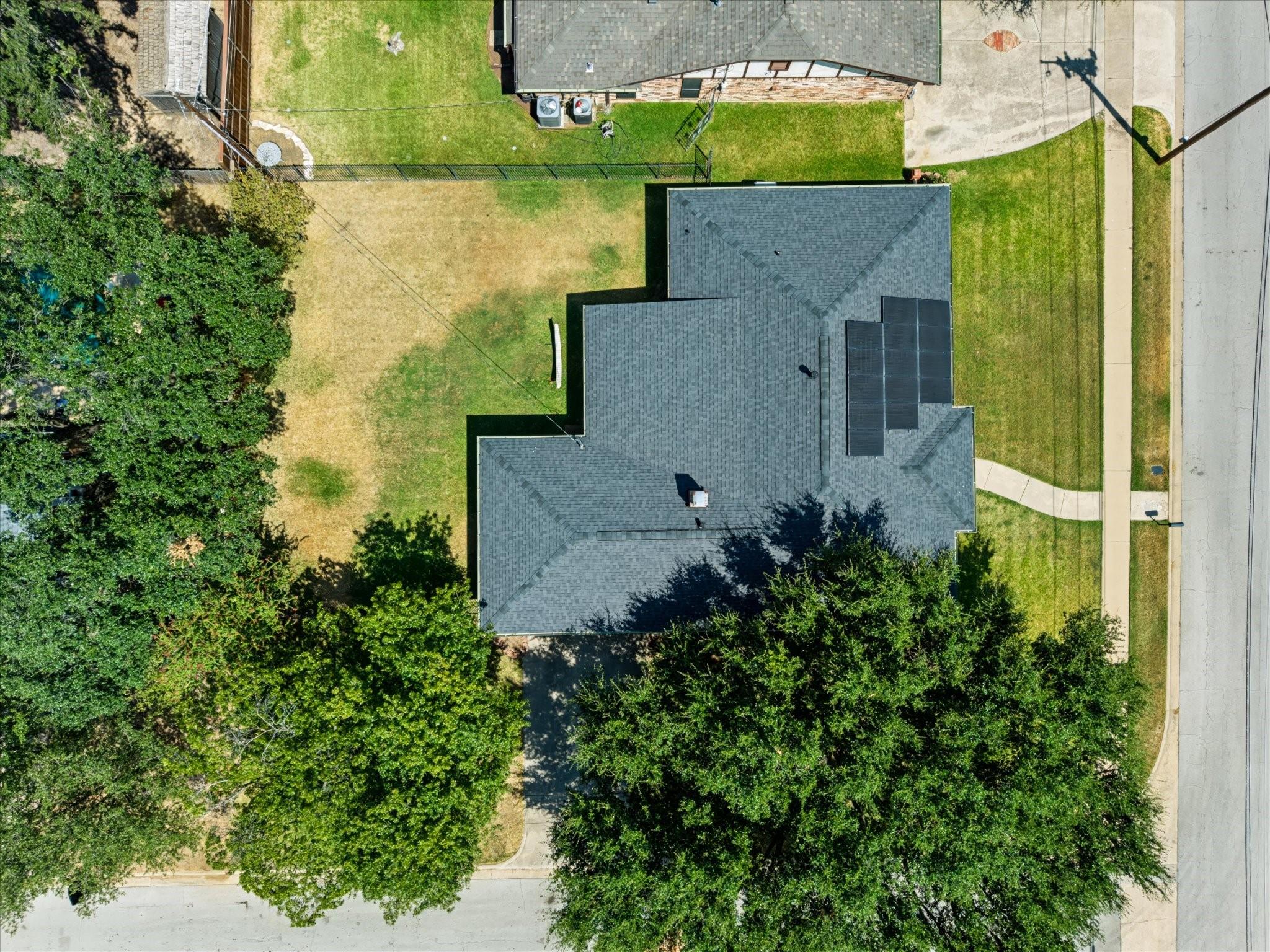 main property photo 38