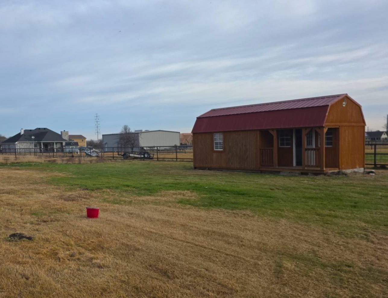 main property photo 18