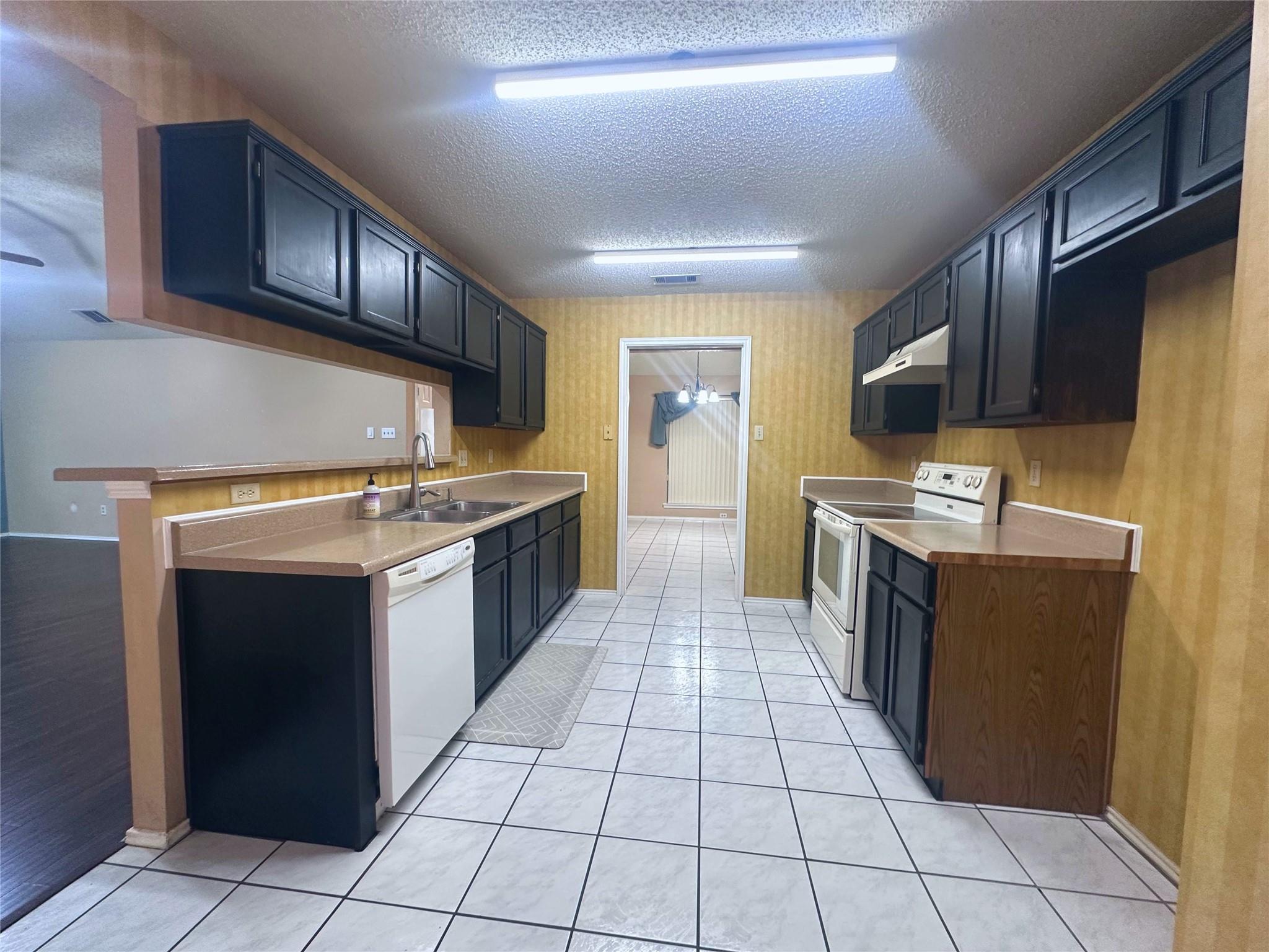 property viewer photo 7