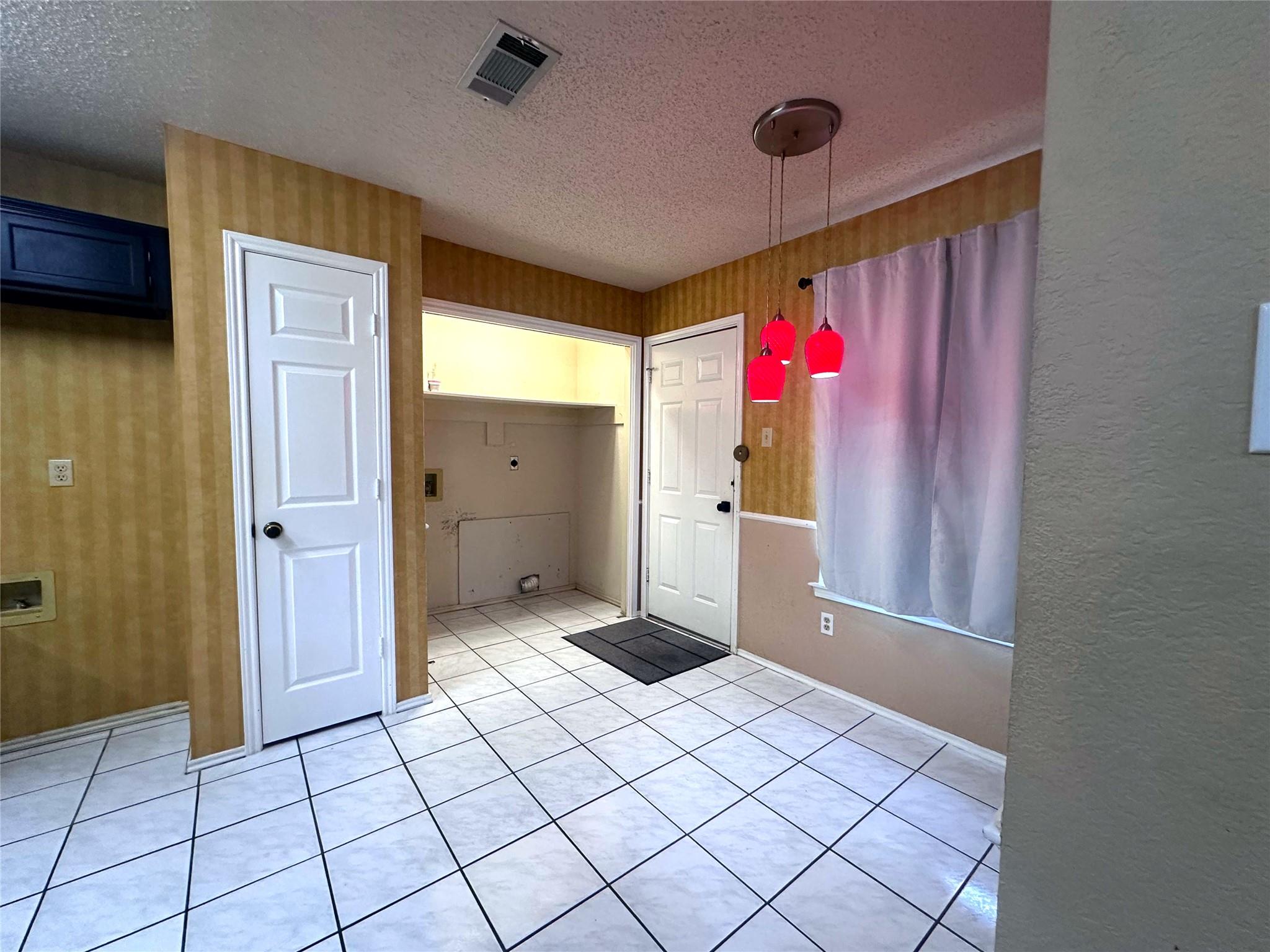 property viewer photo 9