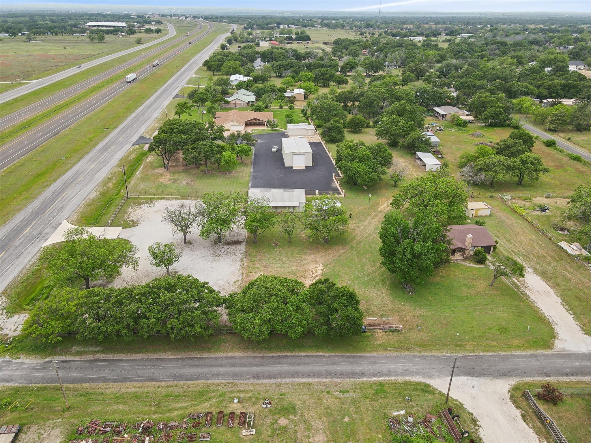 main property photo 35