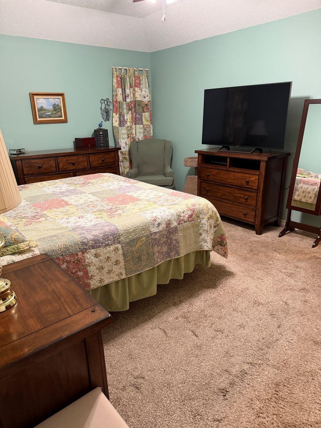 main property photo 13