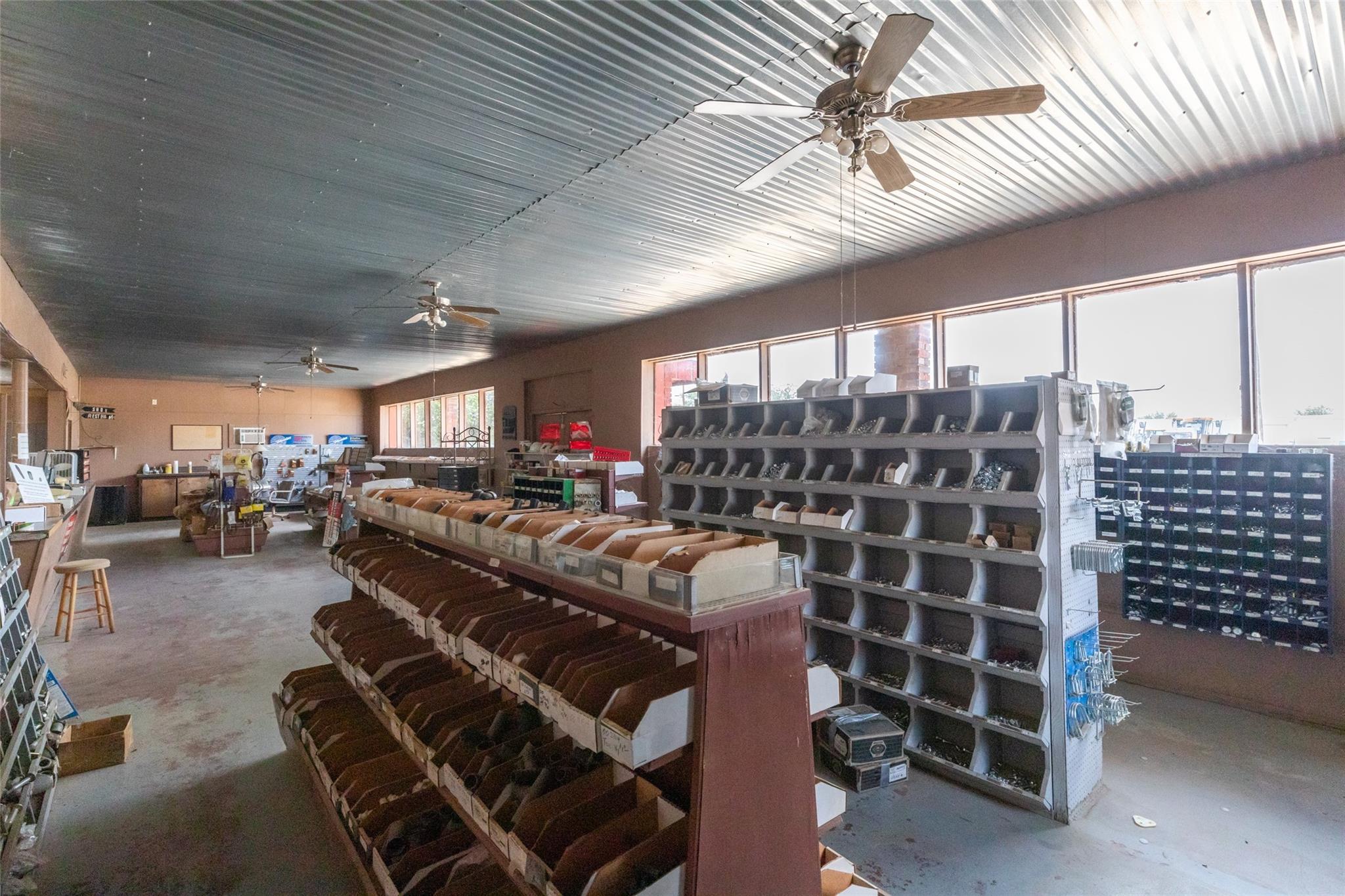 main property photo 8