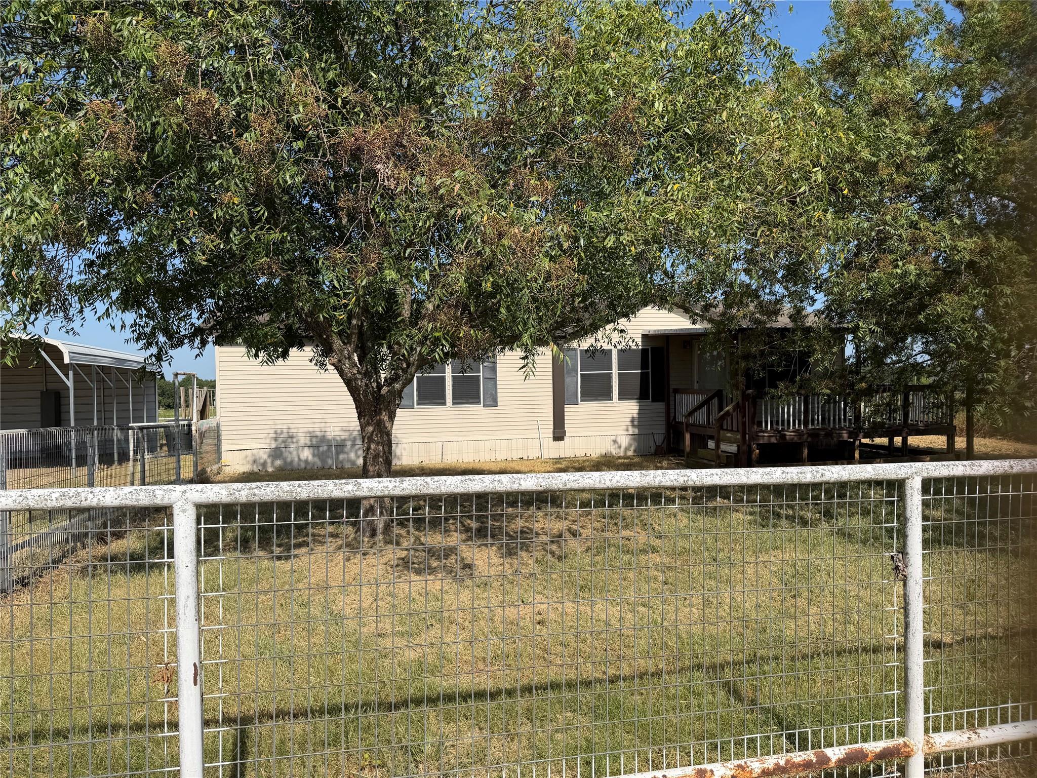 main property photo 13