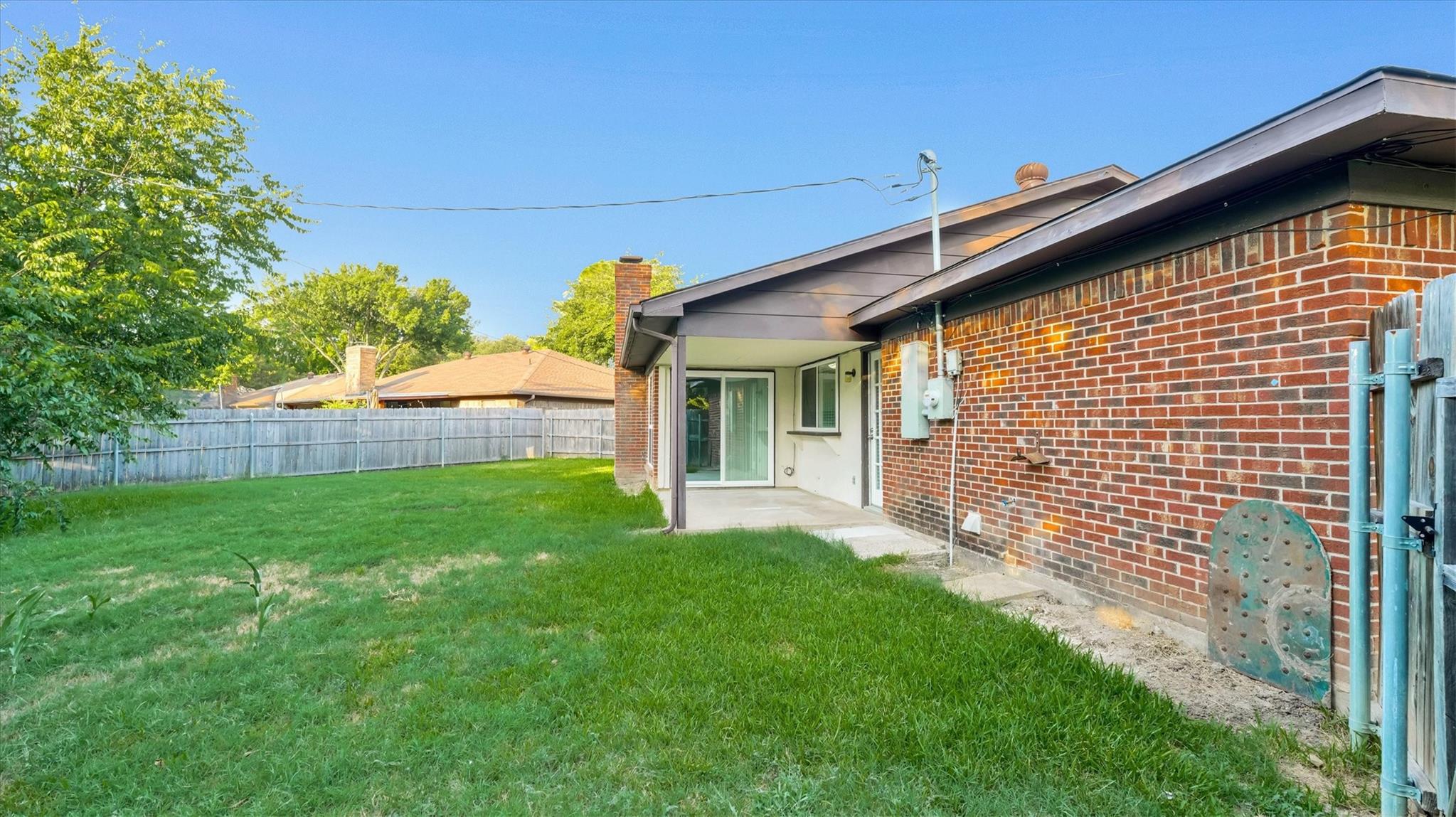 main property photo 31