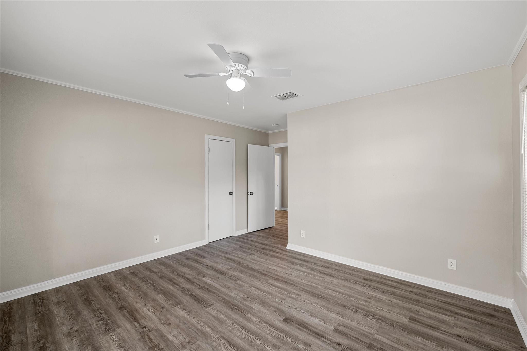 property viewer photo 15