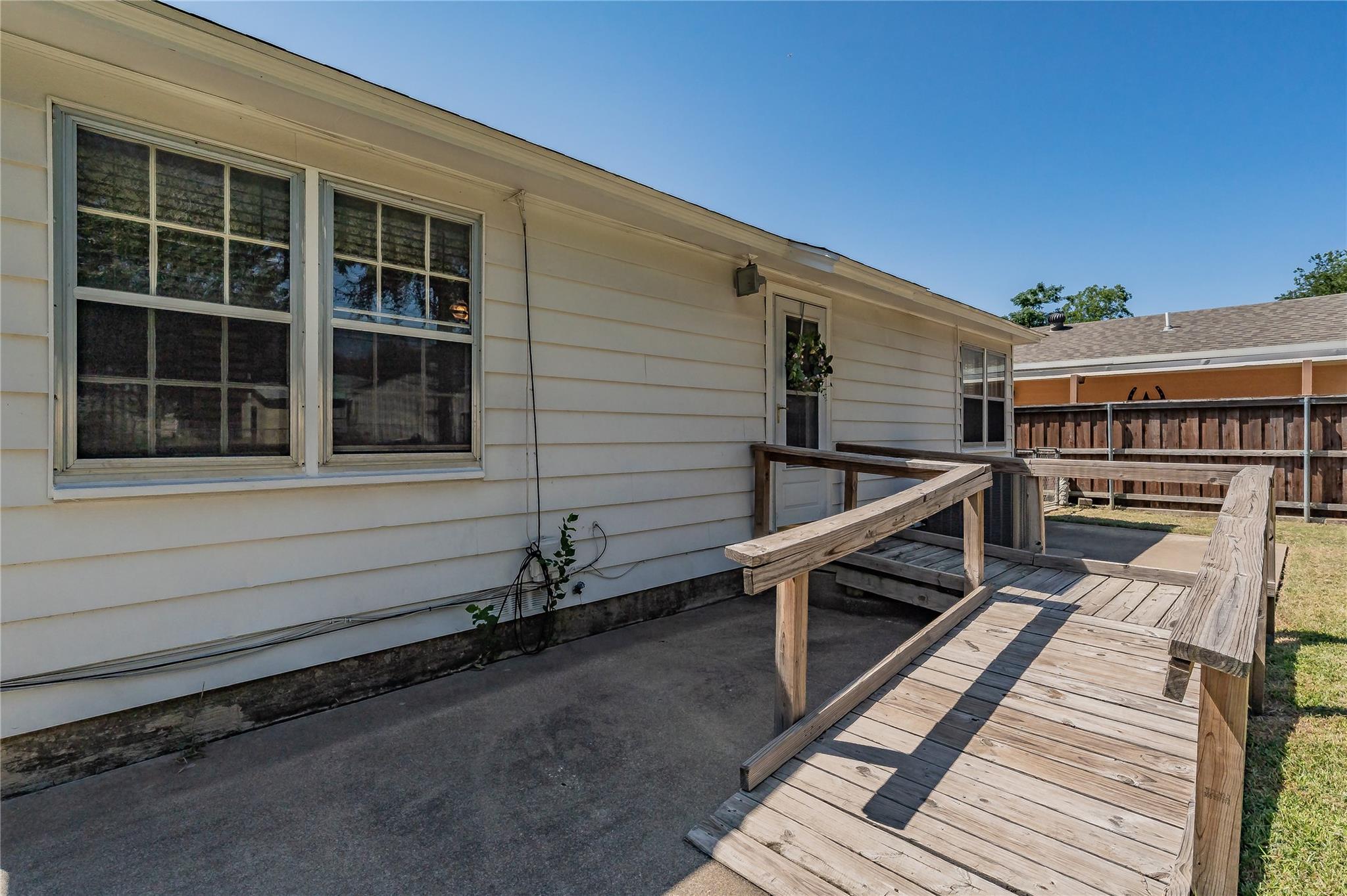 main property photo 34