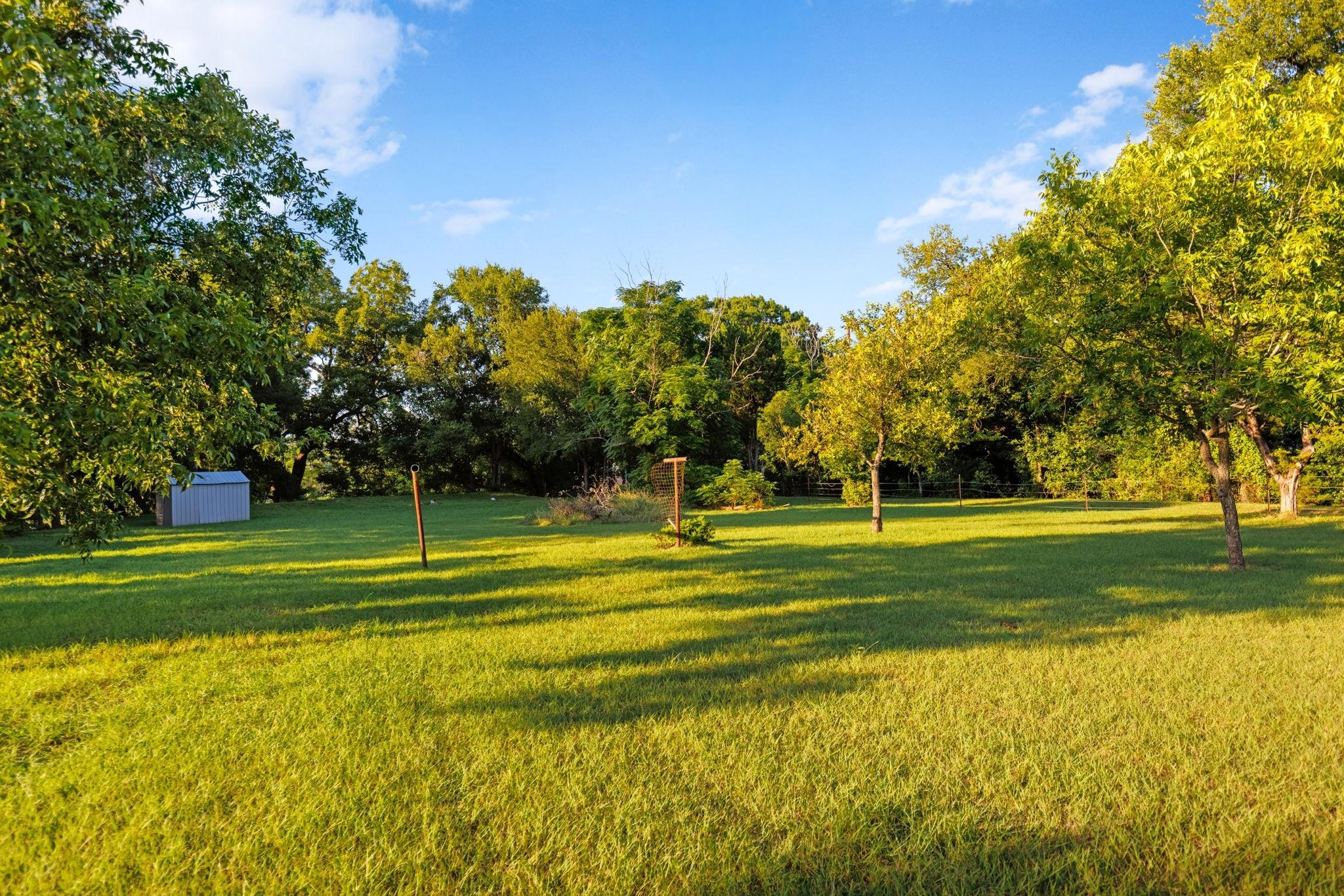 main property photo 12