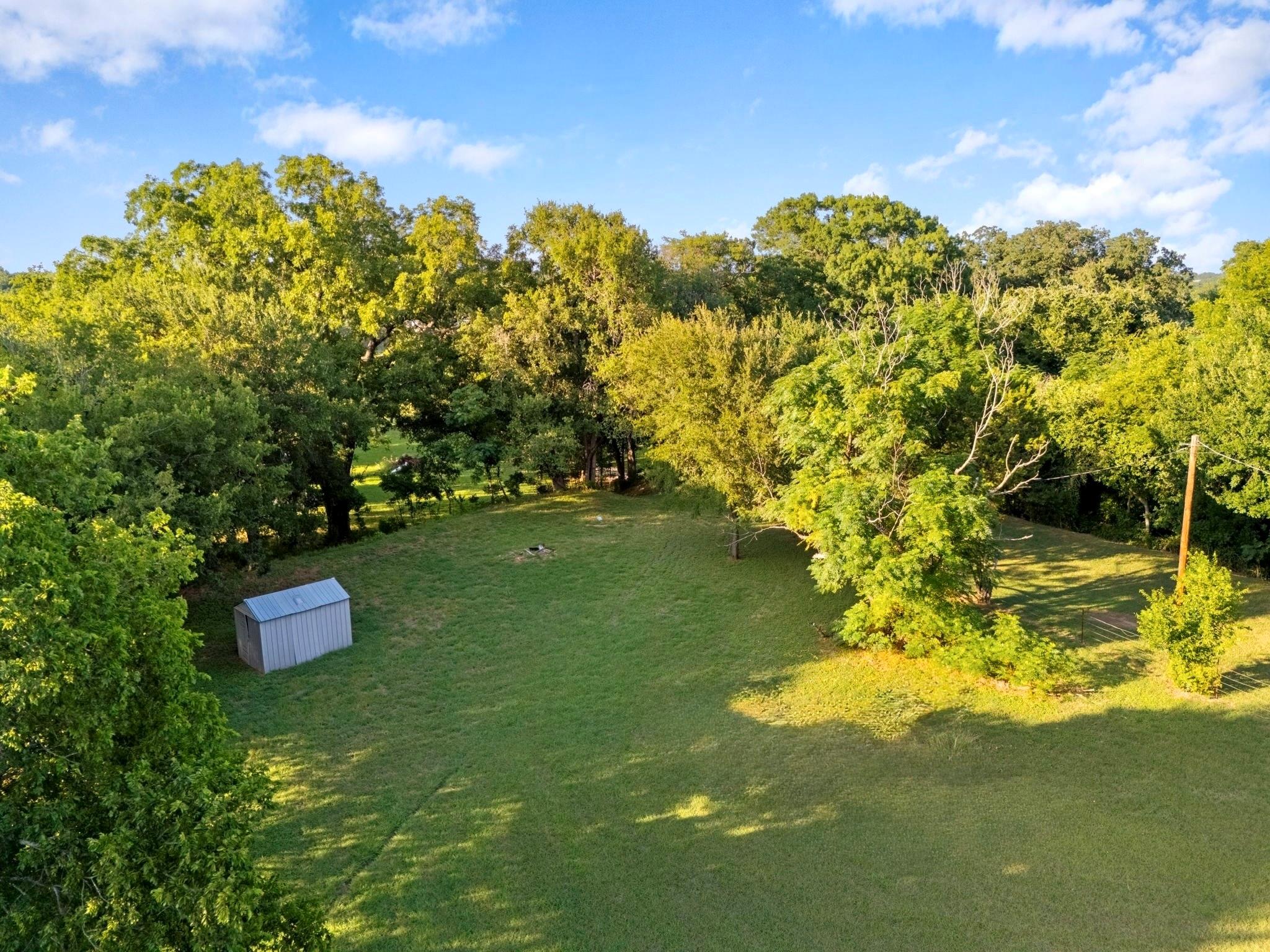 main property photo 13