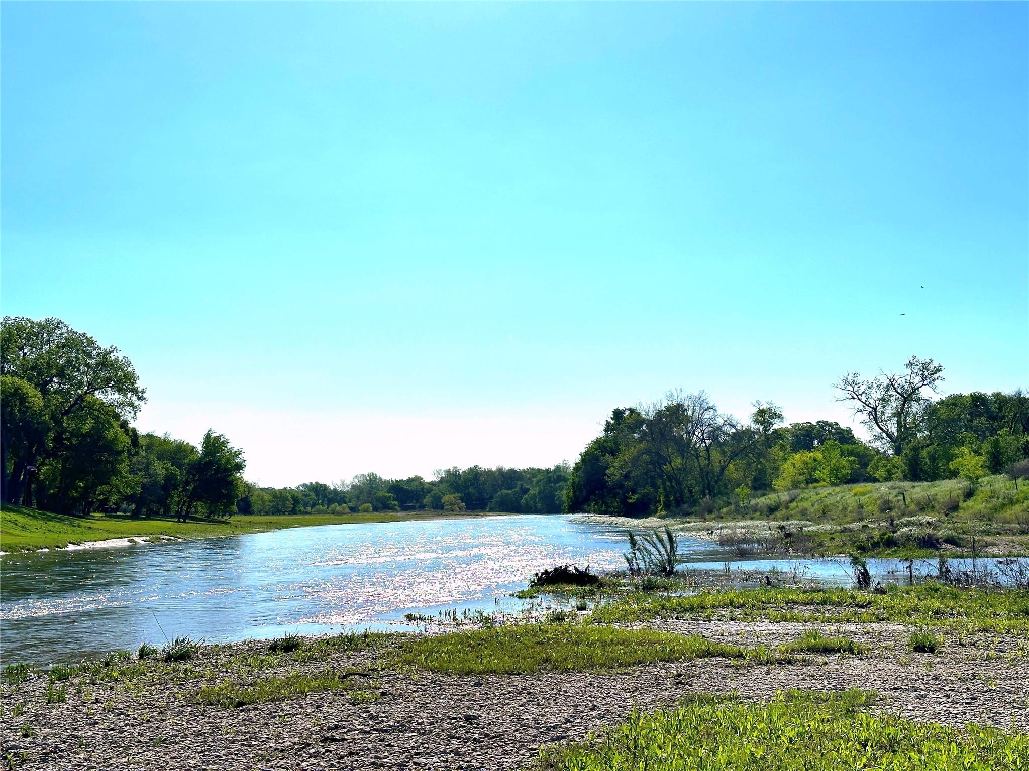 main property photo 36