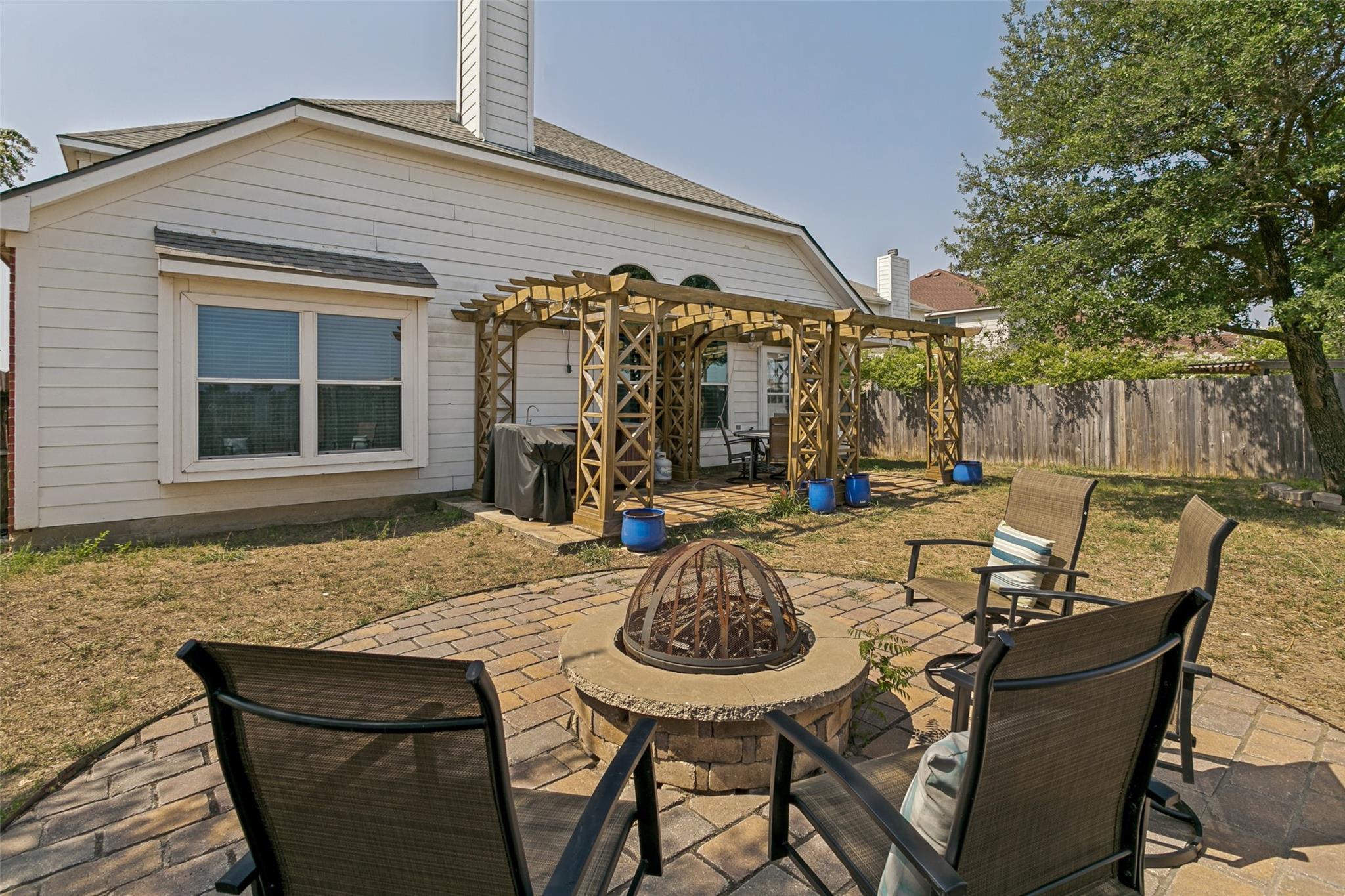 main property photo 31