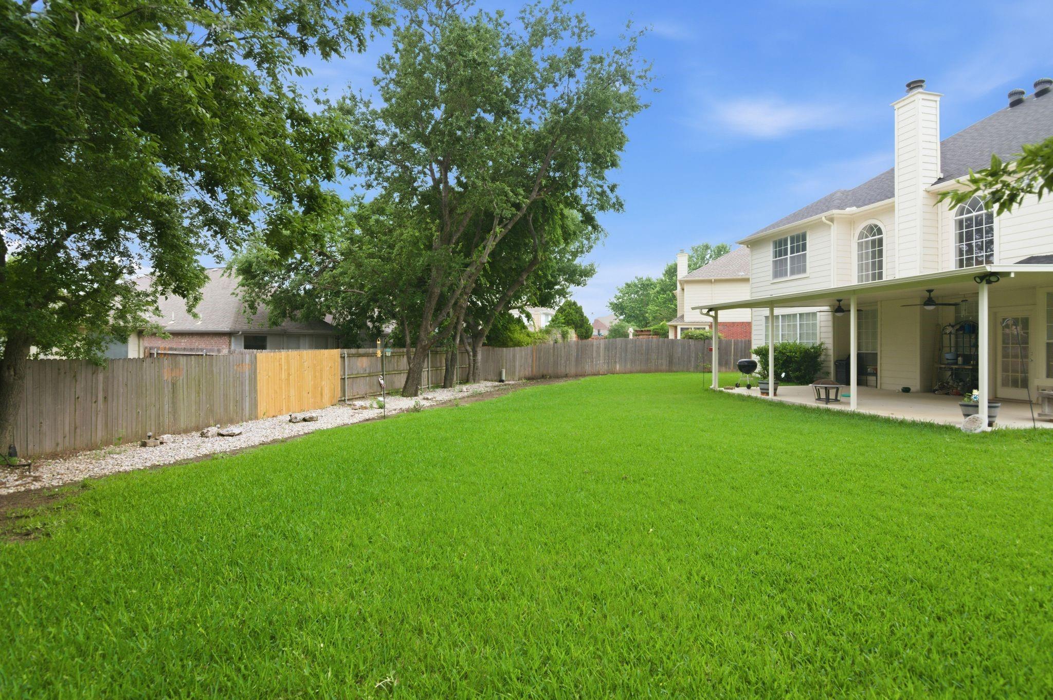 main property photo 38