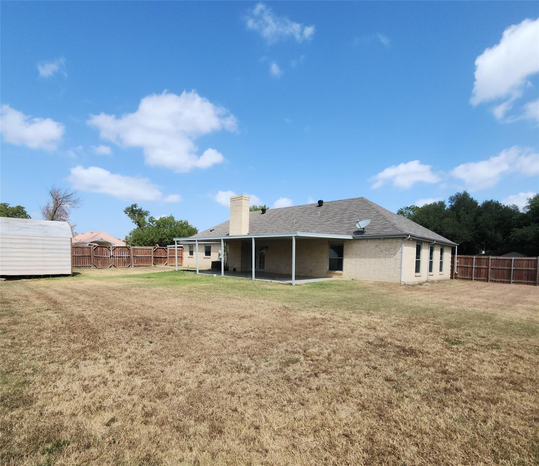 main property photo 15