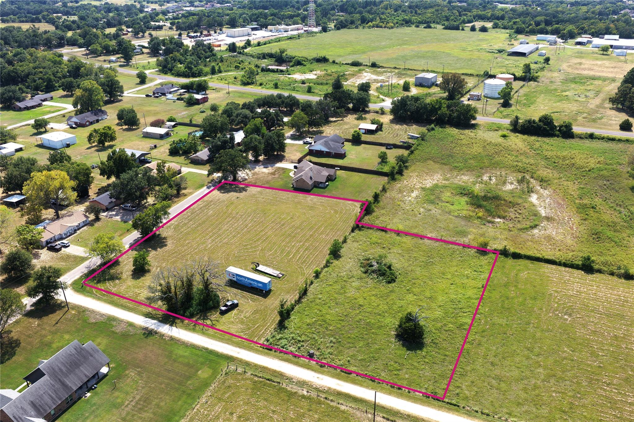 main property photo 3