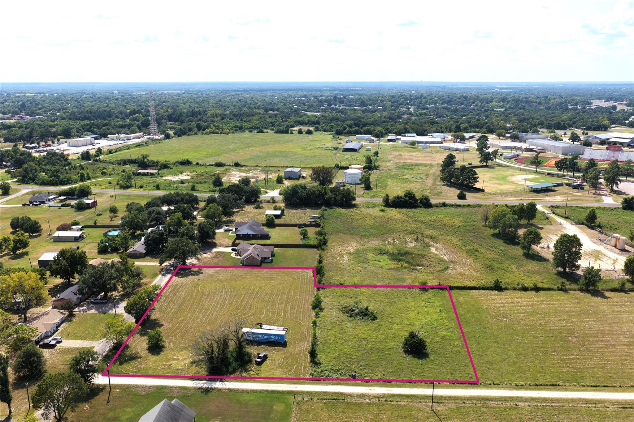 main property photo 5