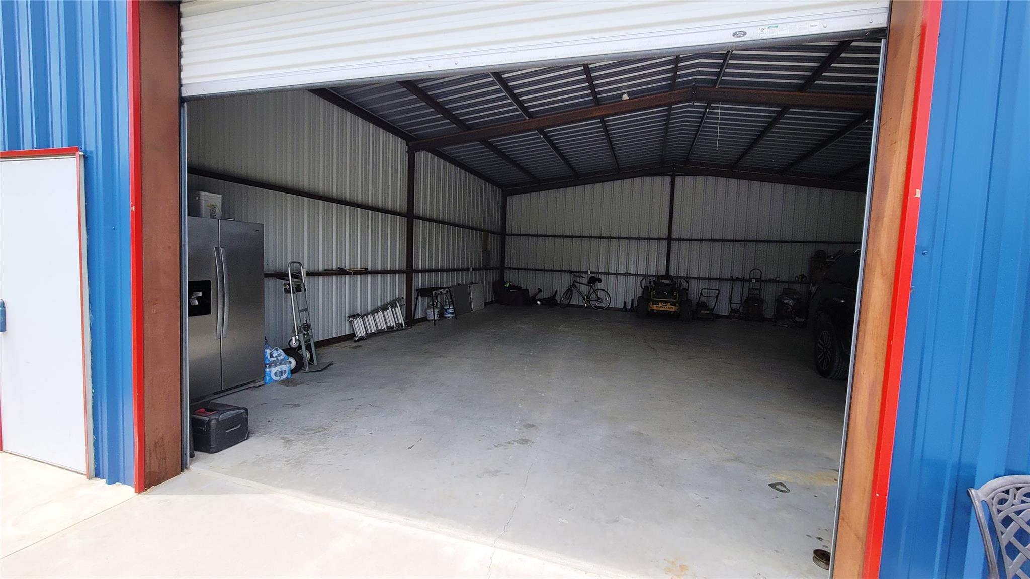 main property photo 26