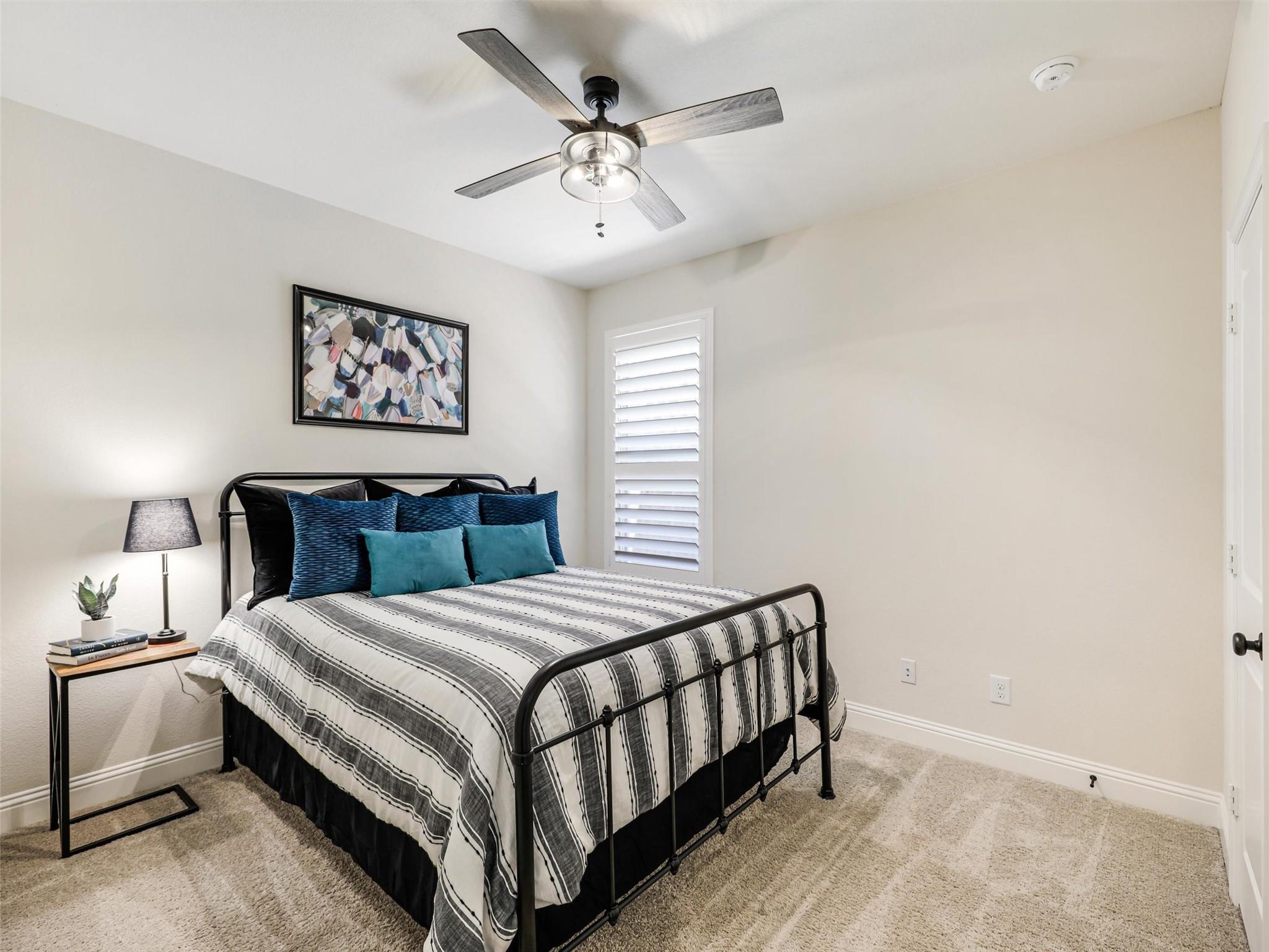 property viewer photo 19