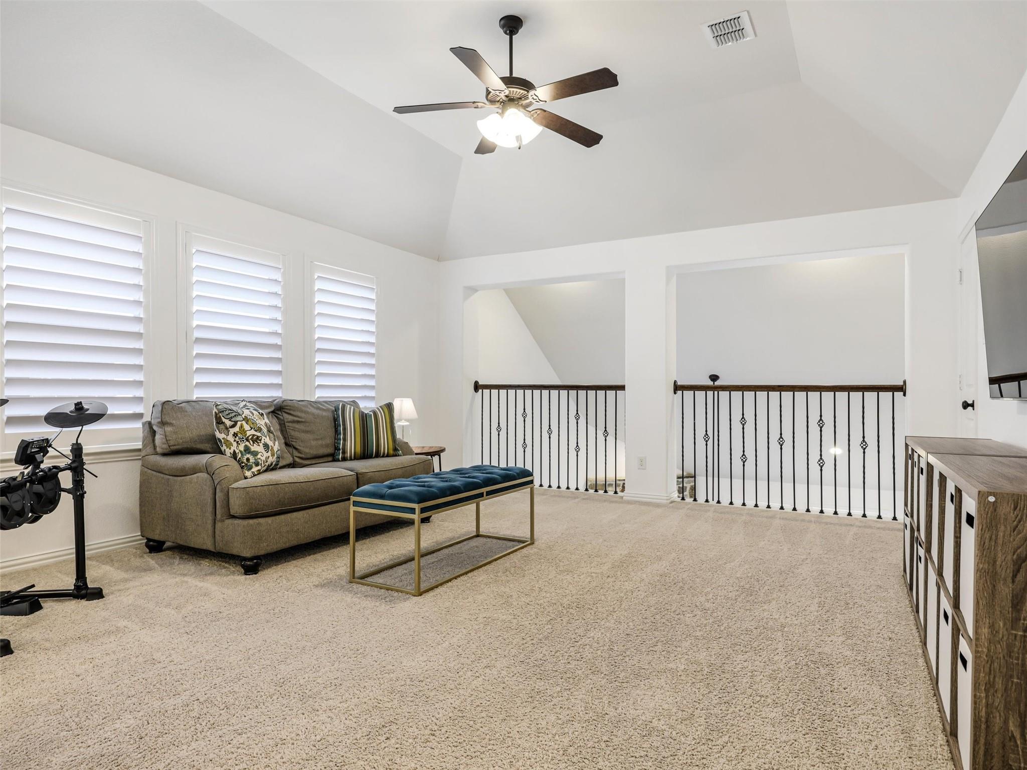 property viewer photo 23