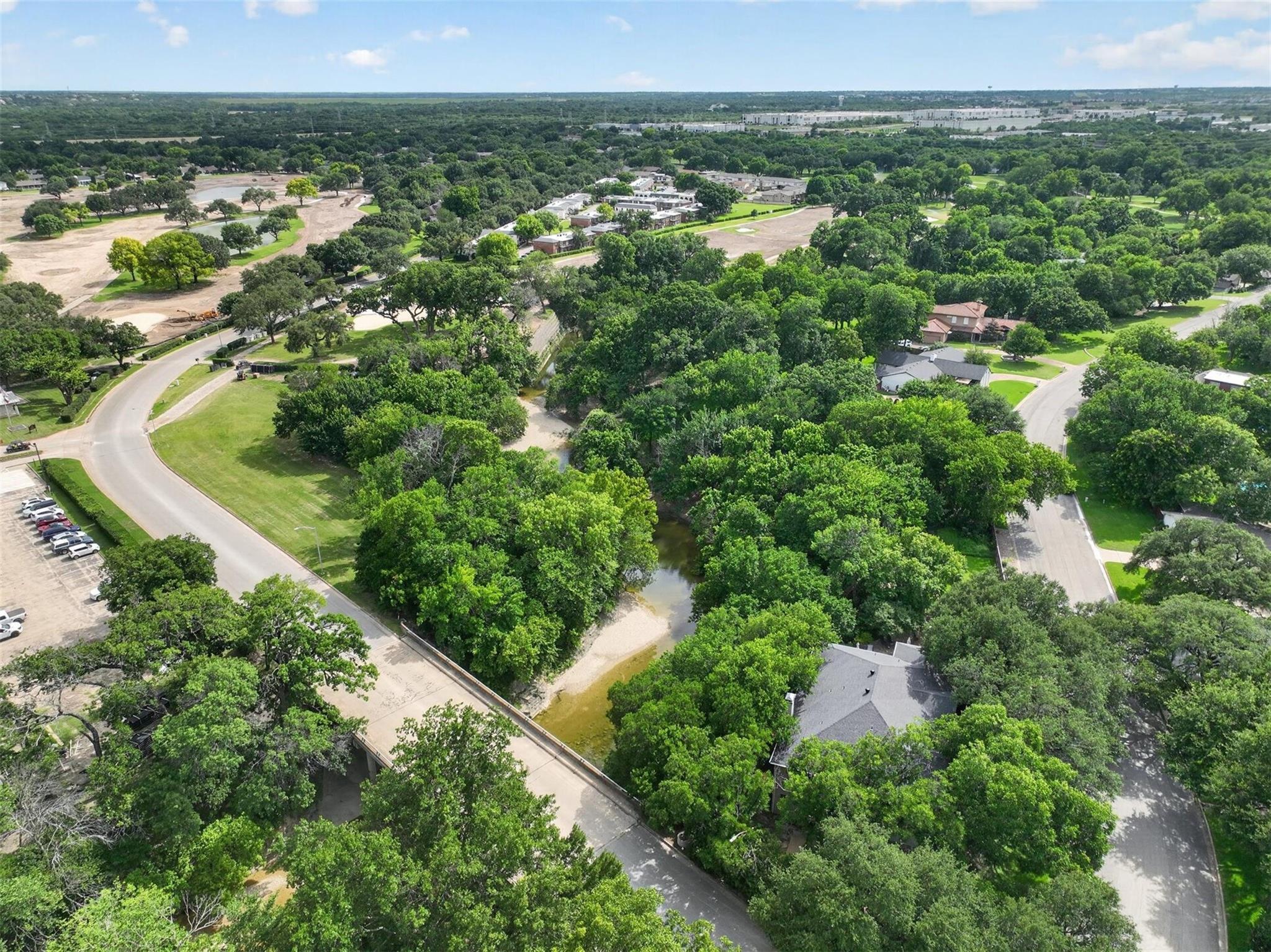 main property photo 35