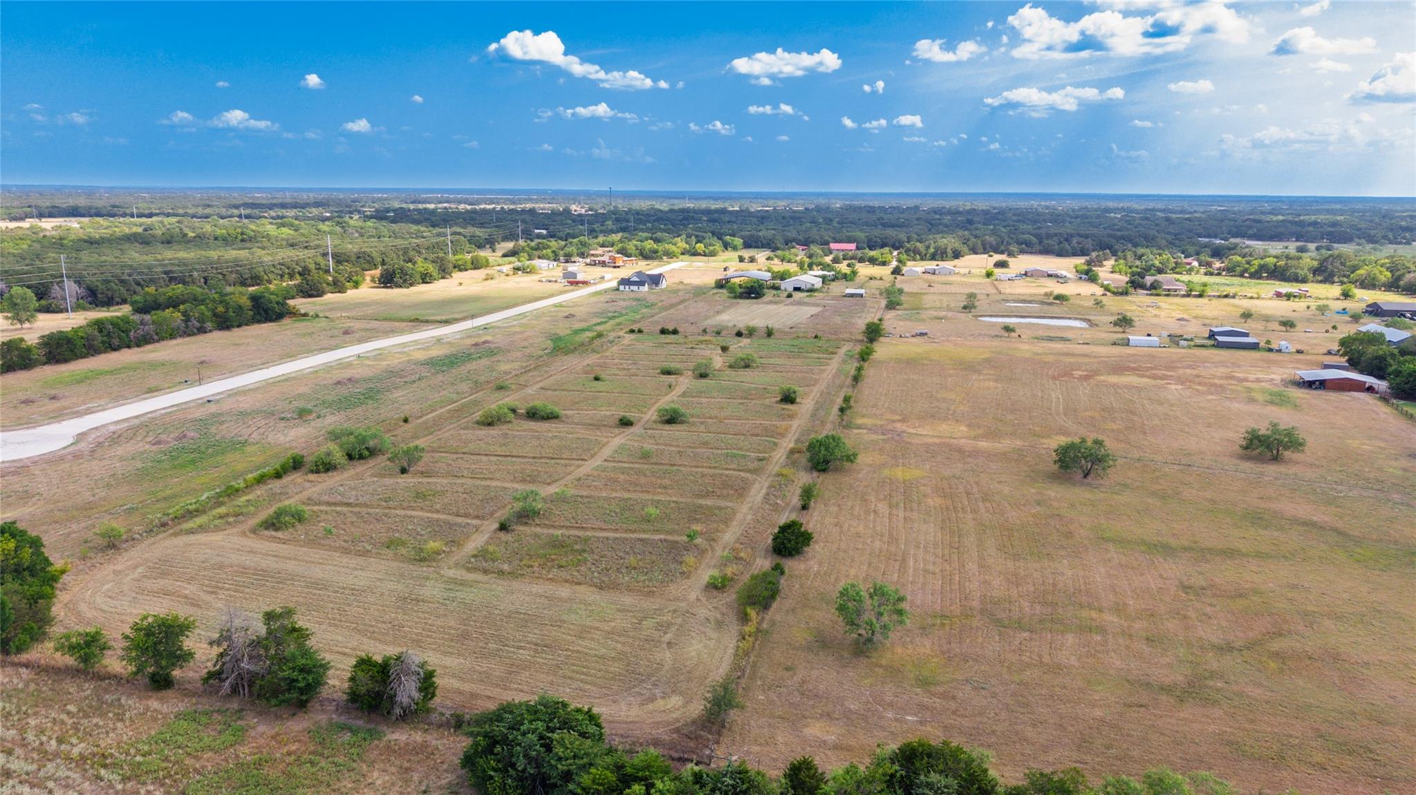main property photo 25