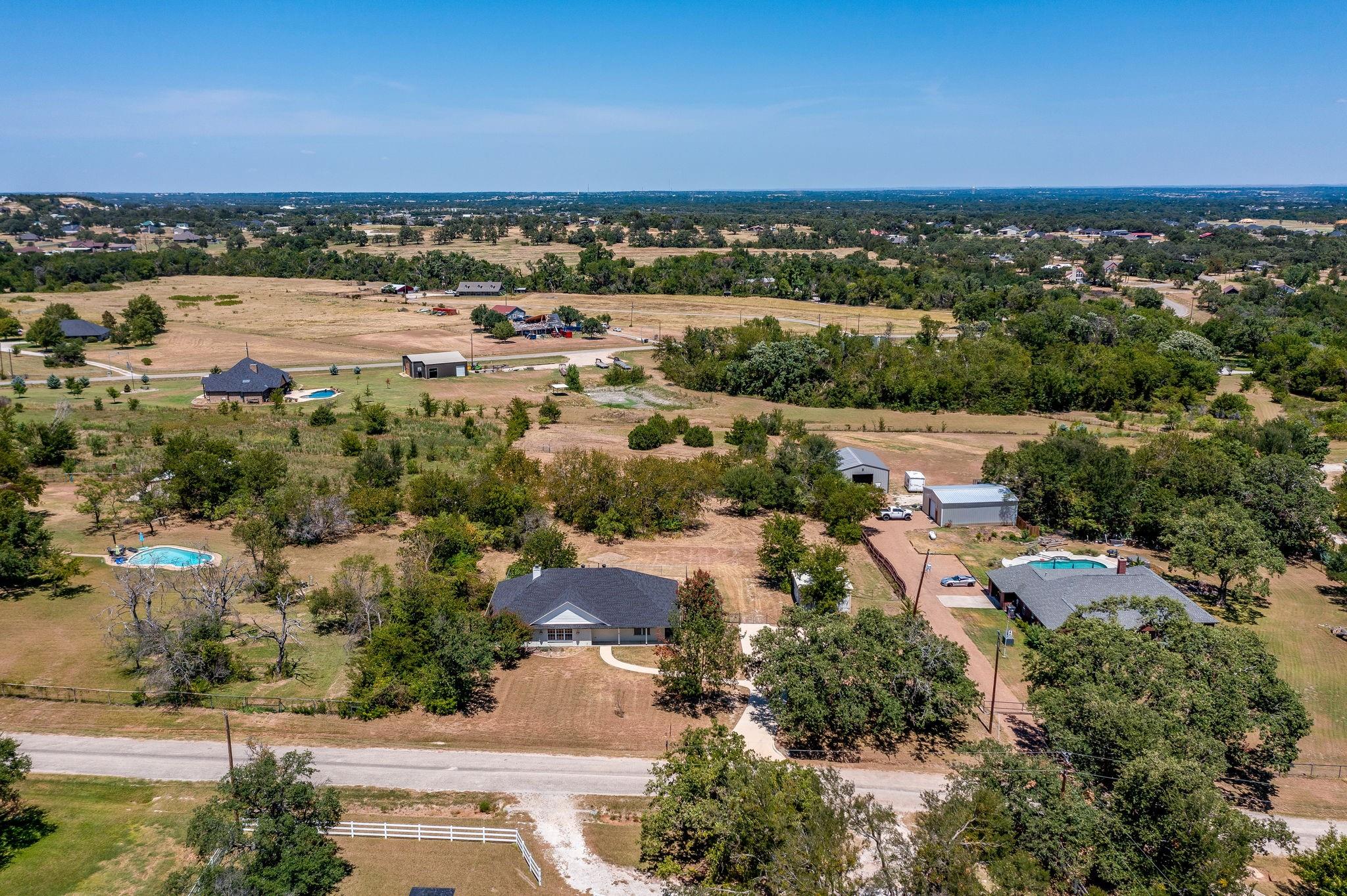 main property photo 29