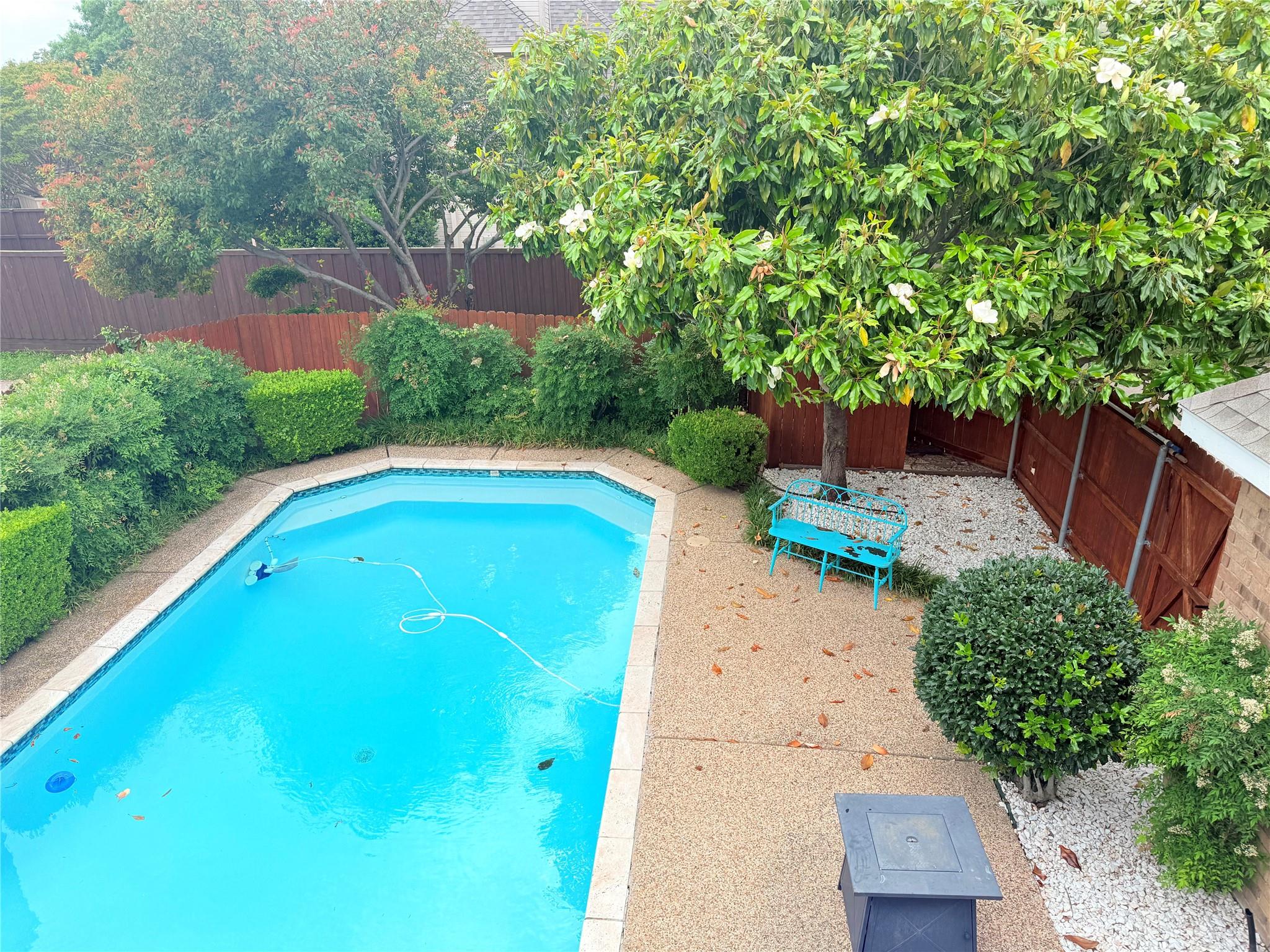 main property photo 26