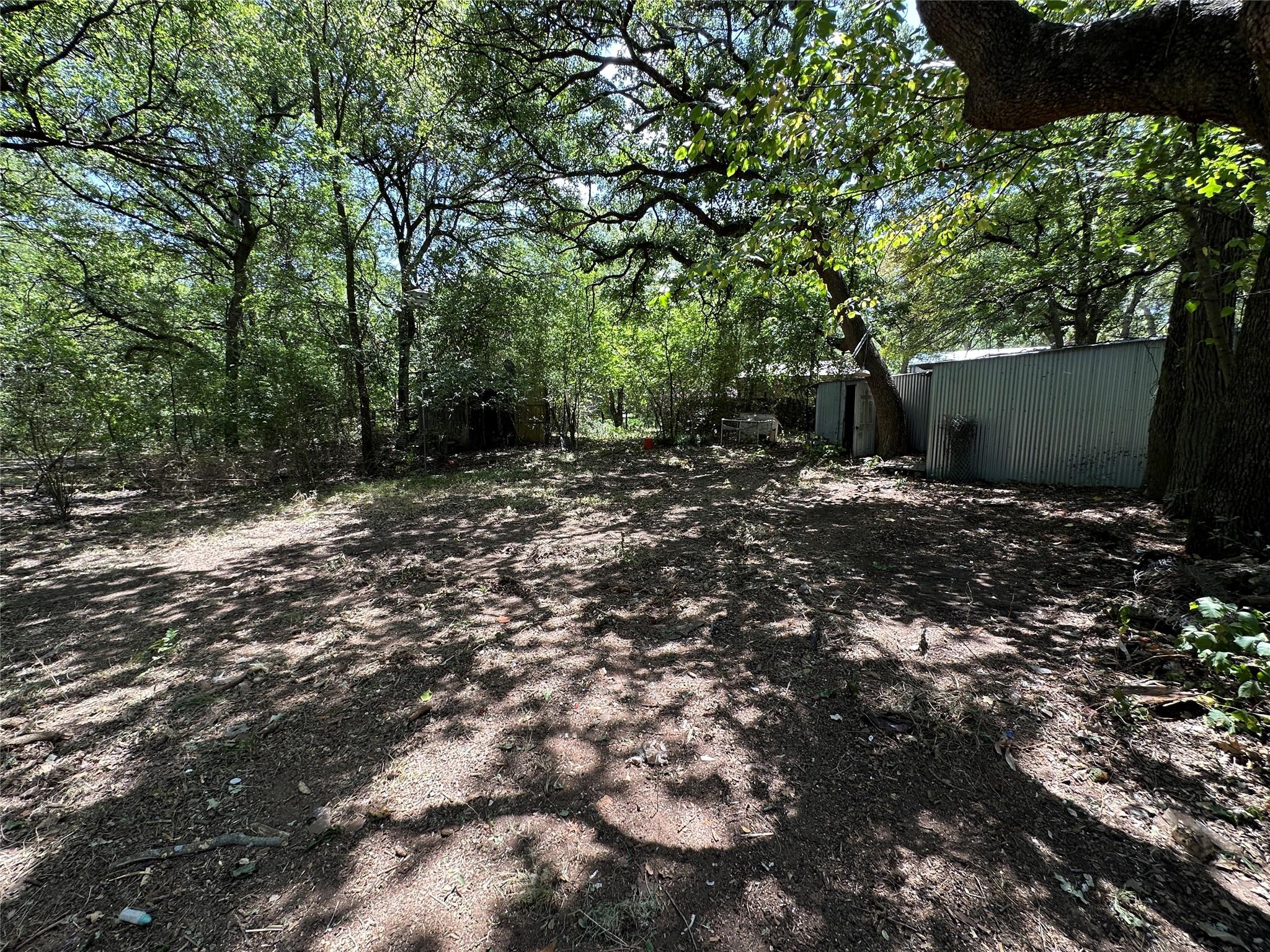 main property photo 11