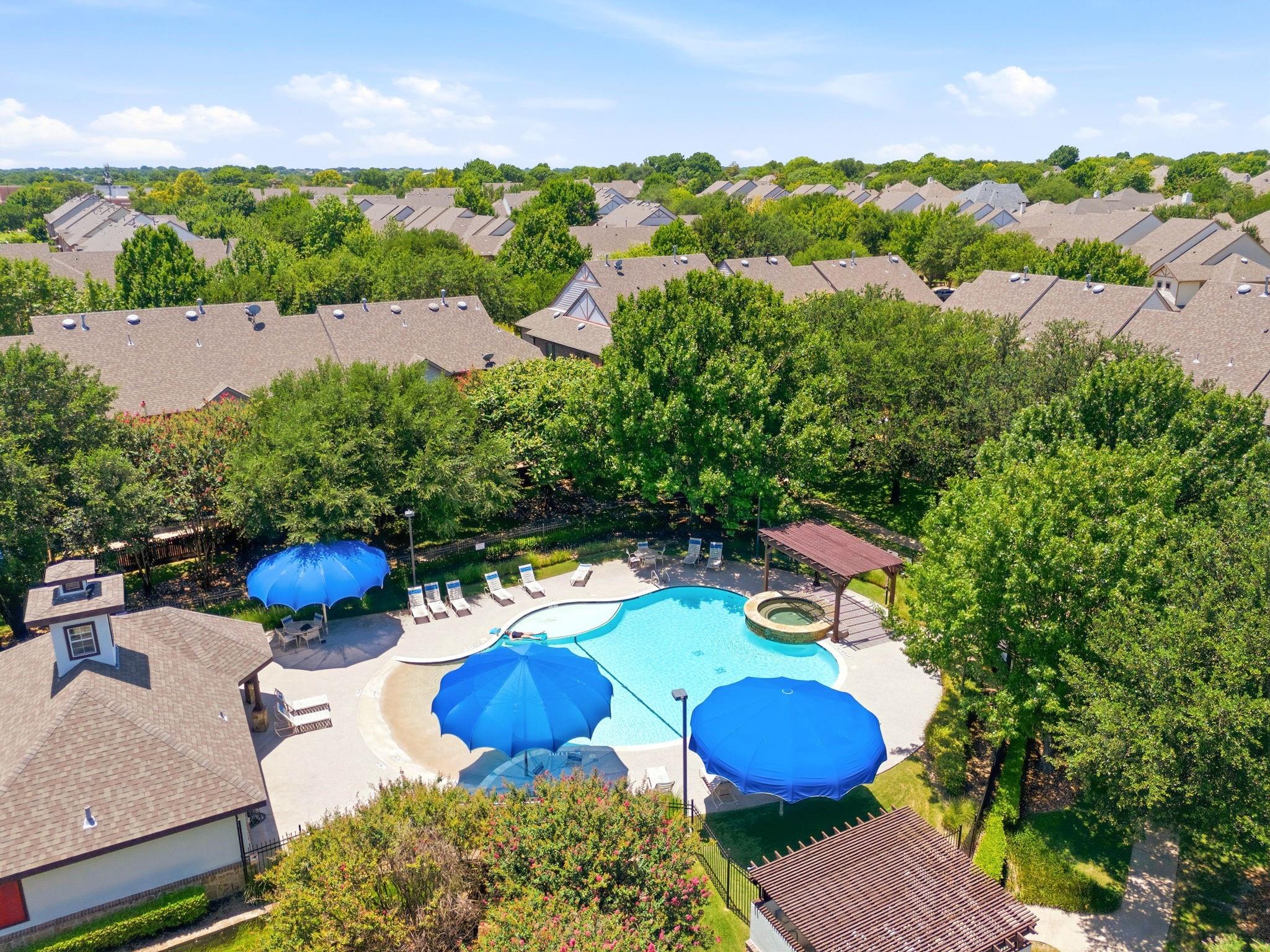 main property photo 31