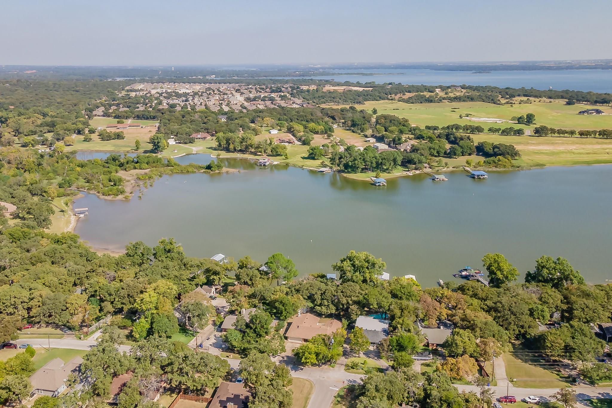 main property photo 29