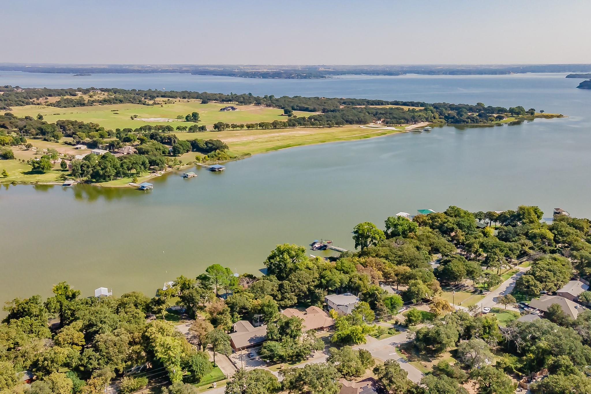 main property photo 36