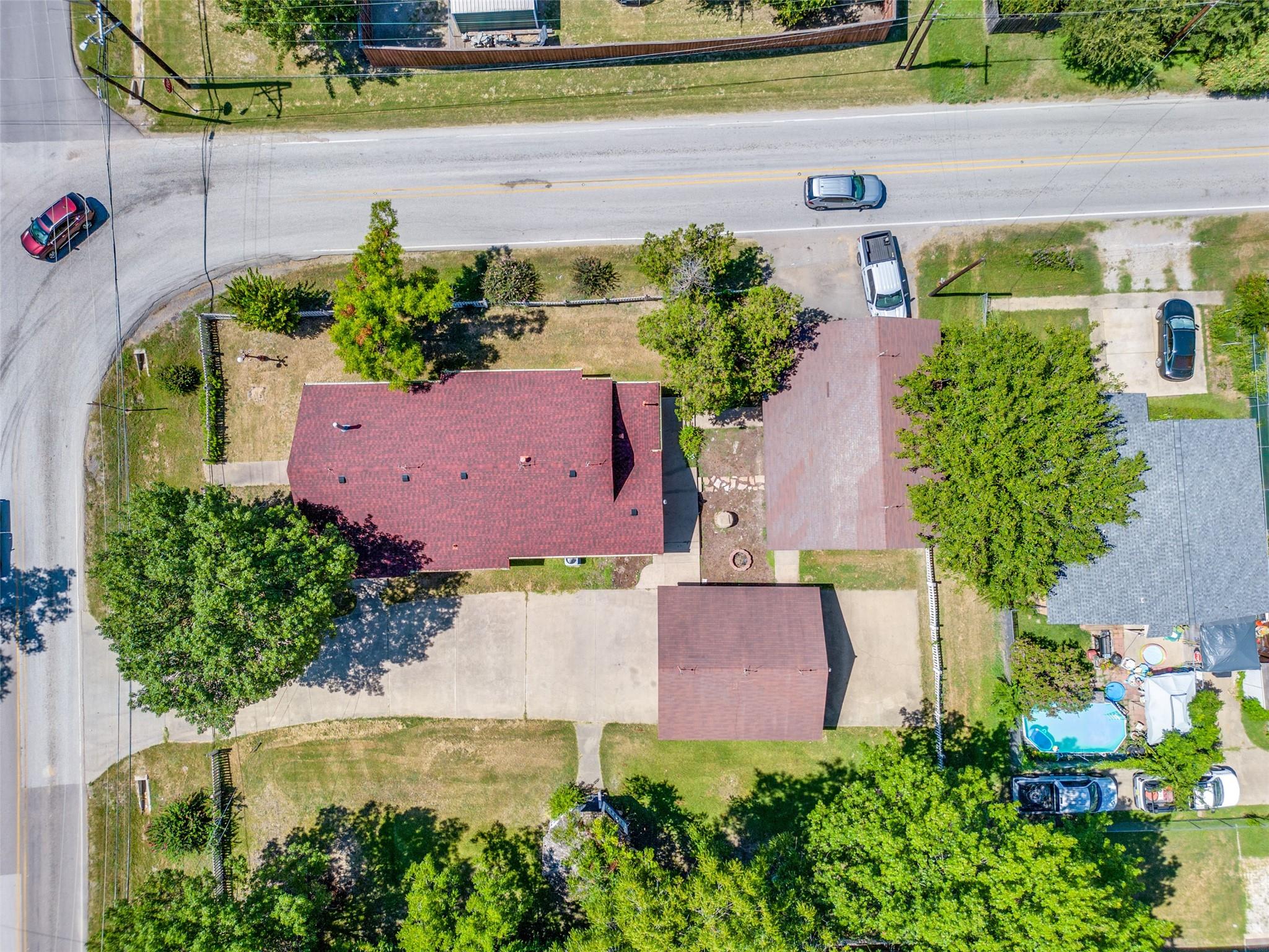 main property photo 29