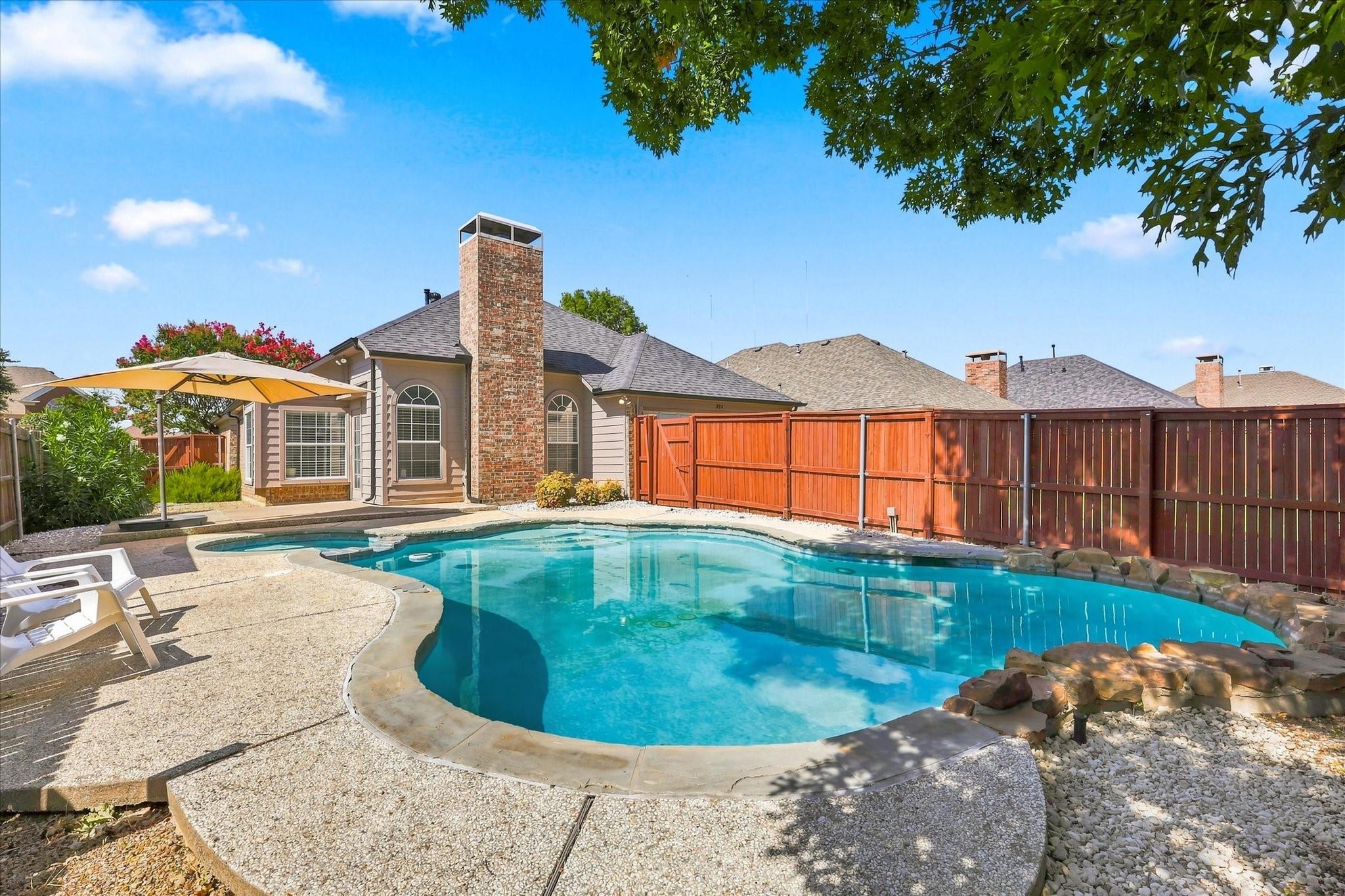 main property photo 31