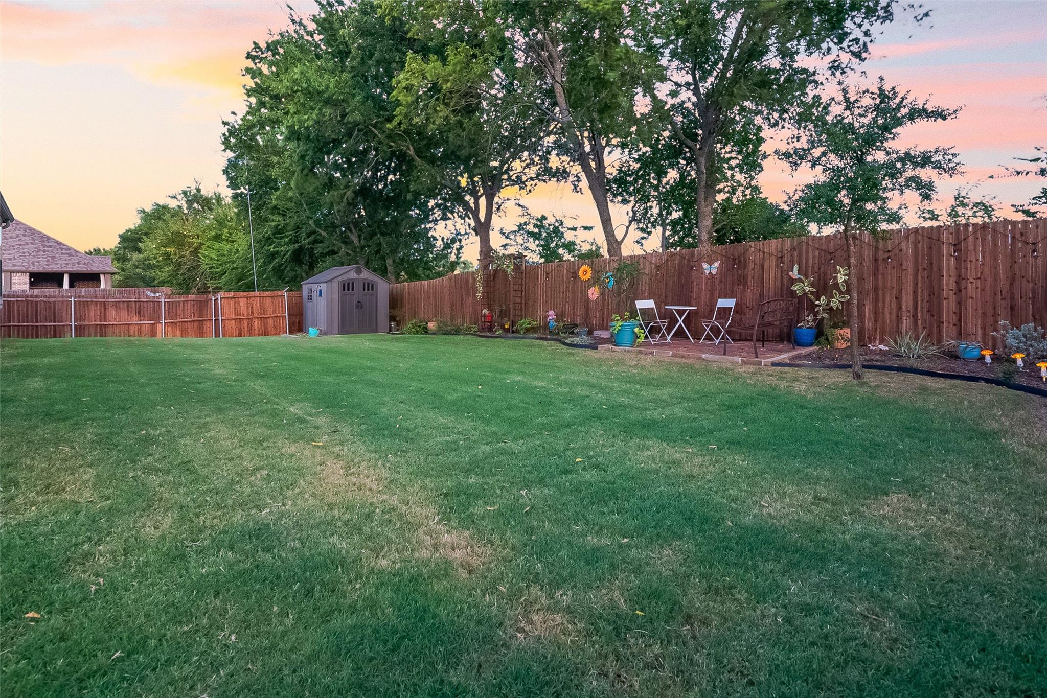 main property photo 23
